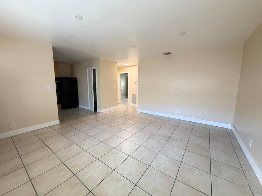 Property photo for 905 SE 15TH Street, #2, Fort Lauderdale, FL