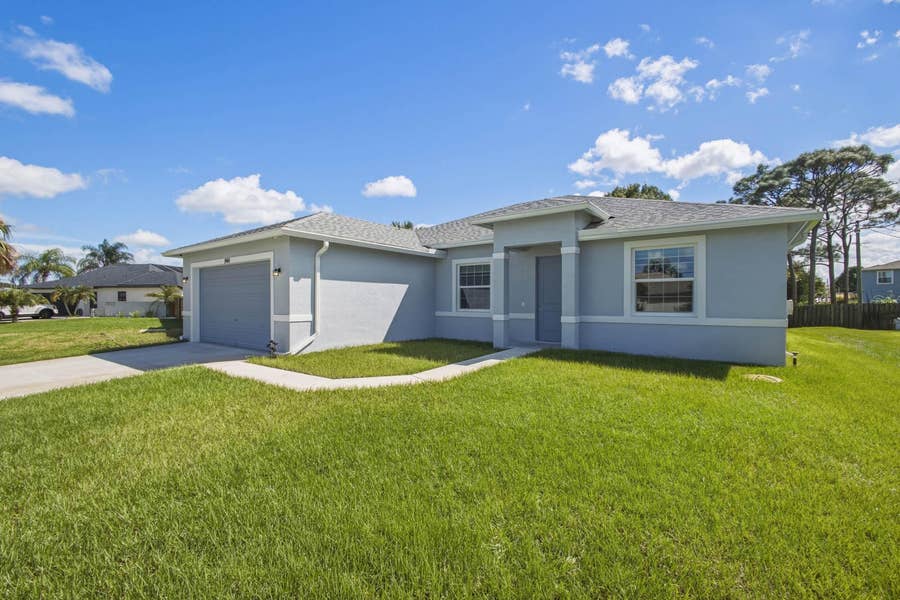 Property photo for 1946 SW LEAFY Road, Port St Lucie, FL