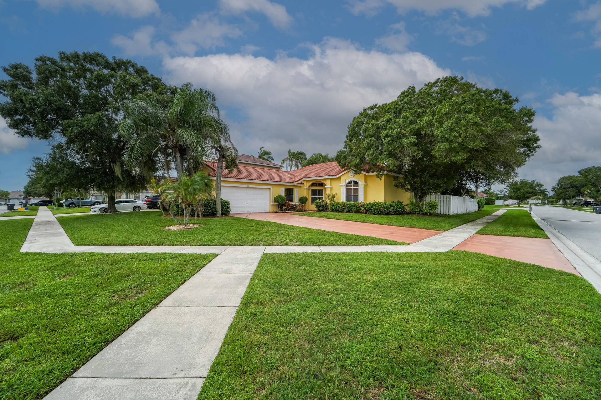 6801 Las Colinas Lane, Lake Worth, FL 33463 winston TRails-8