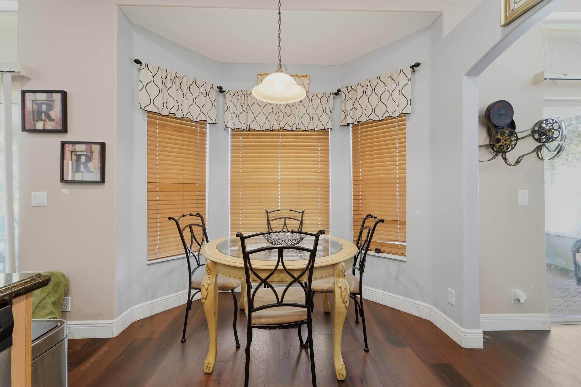 6801 Las Colinas Lane, Lake Worth, FL 33463 Eat in Kitchen