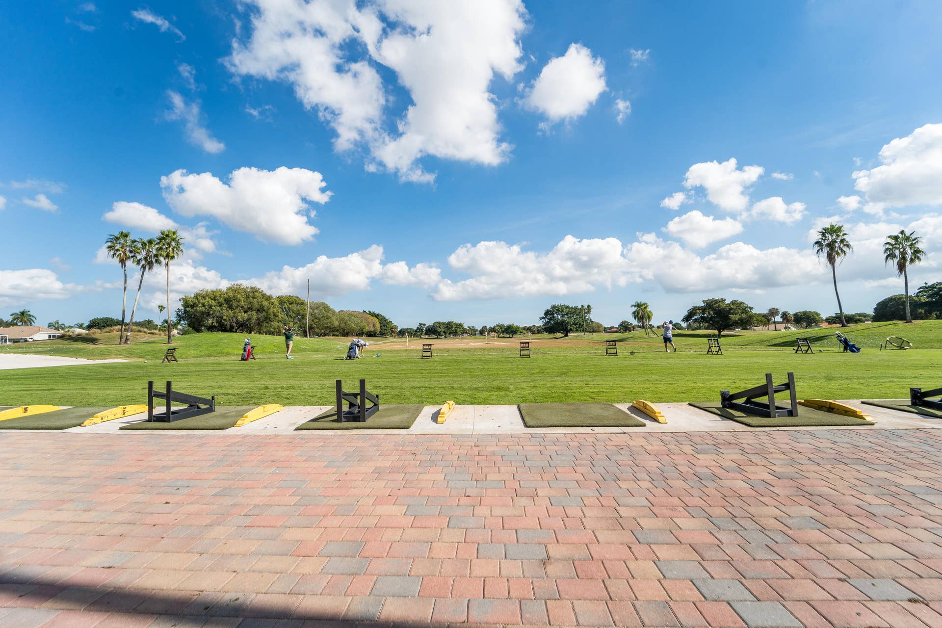 6801 Las Colinas Lane, Lake Worth, FL 33463 golf range not a mandatory membership