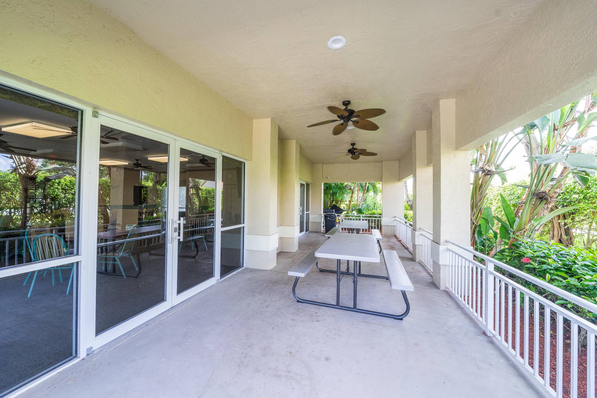 6801 Las Colinas Lane, Lake Worth, FL 33463 rest area by pool