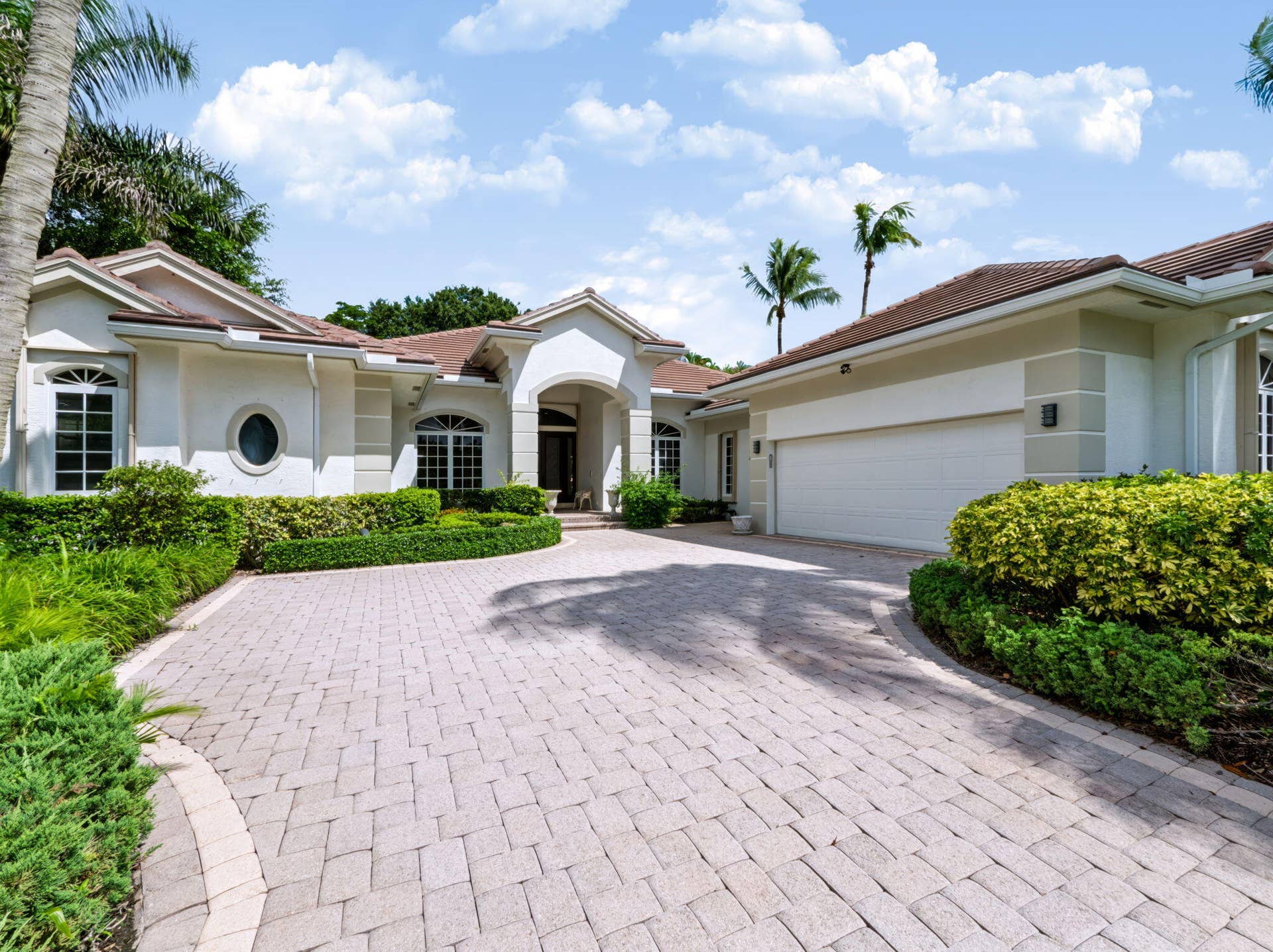 106 PEMBROKE Drive, Palm Beach Gardens, FL 33418 2-web-or-mls-002