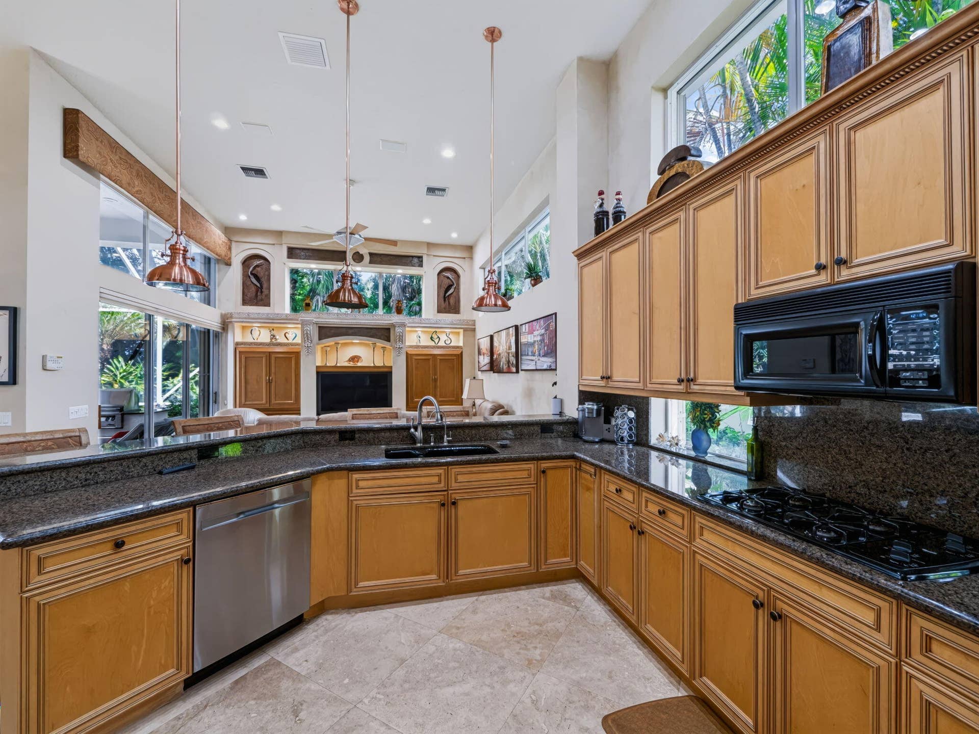 106 PEMBROKE Drive, Palm Beach Gardens, FL 33418 25-web-or-mls-025