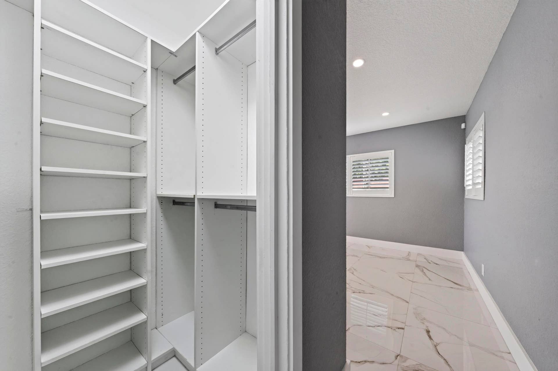 Walk In Closet