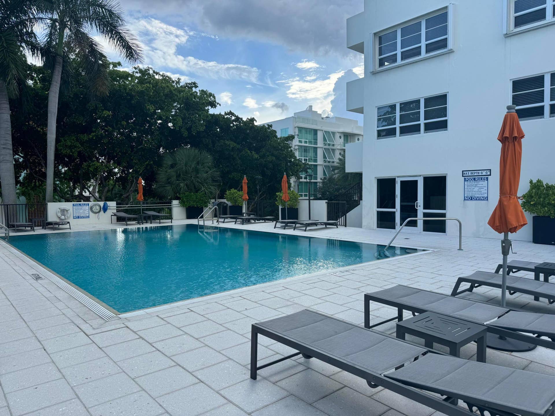 340 SUNSET Drive, #808, Fort Lauderdale, FL 33301 IMG_3536