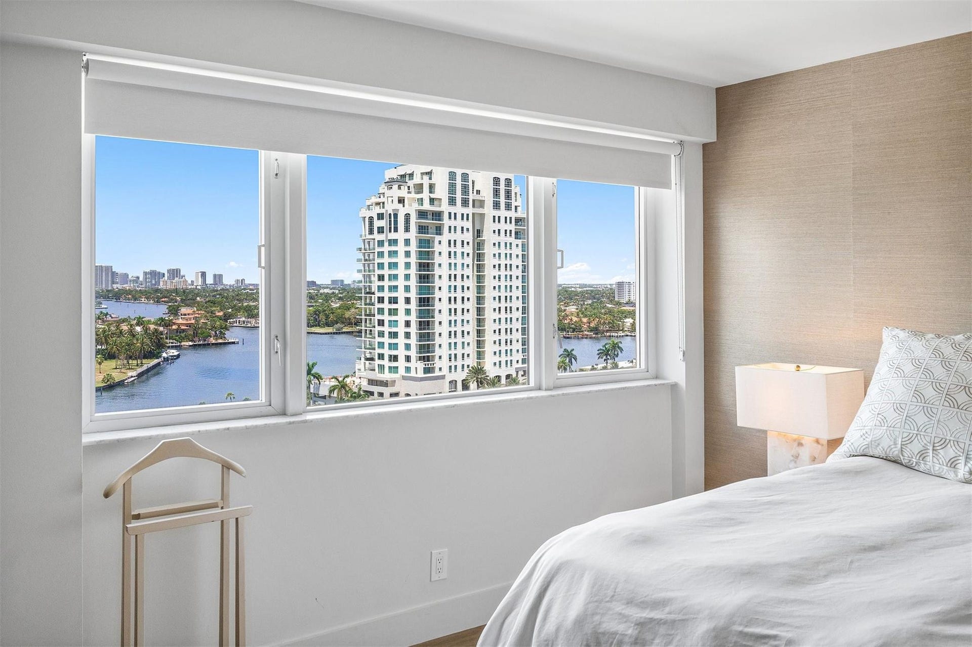 3000 Holiday Drive, Fort Lauderdale, FL 33316 Photo 22