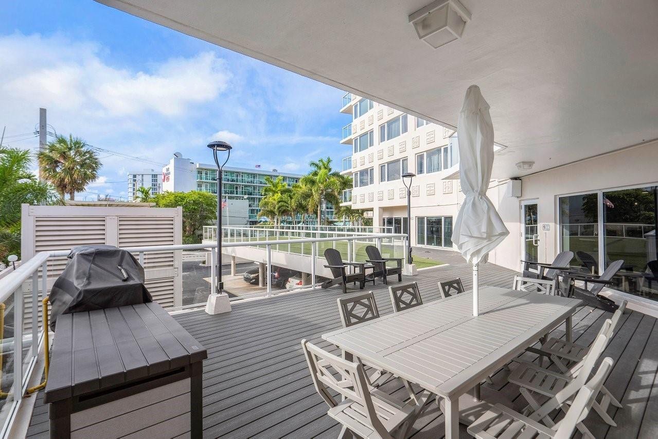 3000 Holiday Drive, Fort Lauderdale, FL 33316 Photo 40