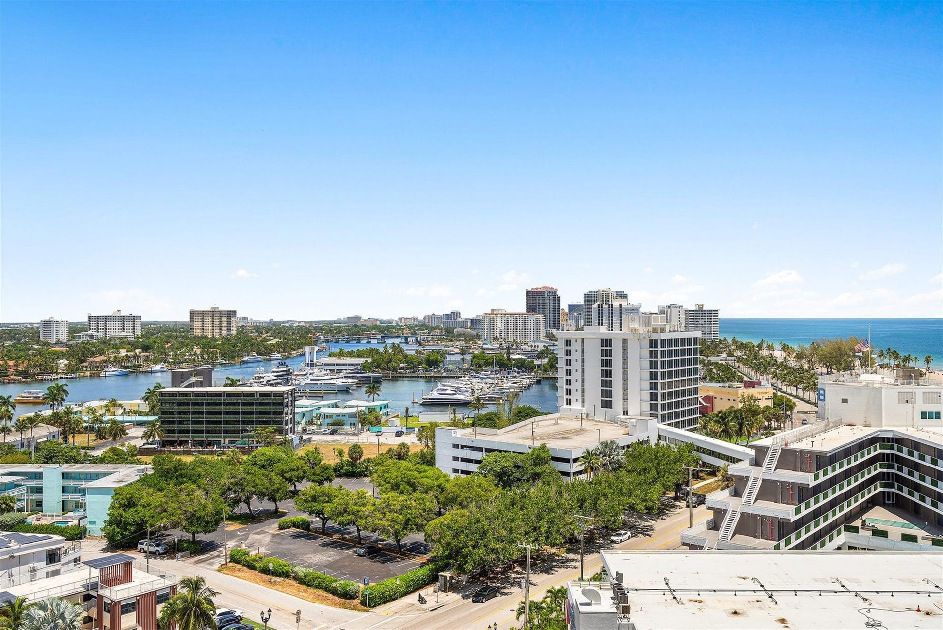 3000 Holiday Drive, Fort Lauderdale, FL 33316 Photo 17