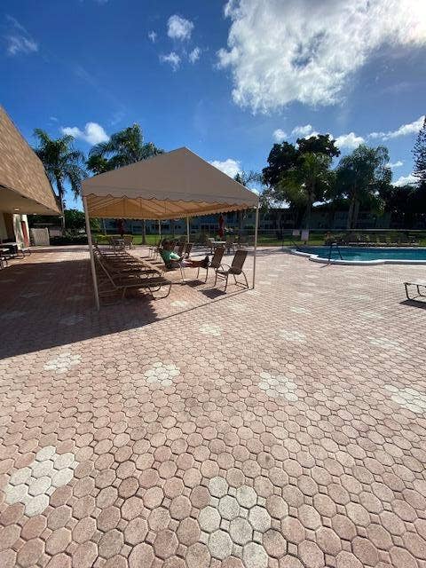 9 WILLOWBROOK Lane, #102, Delray Beach, FL 33446 pool 1