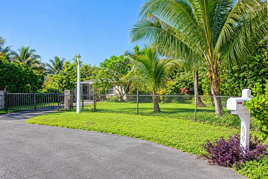 Property photo for 639 MADELINE Court, West Palm Beach, FL