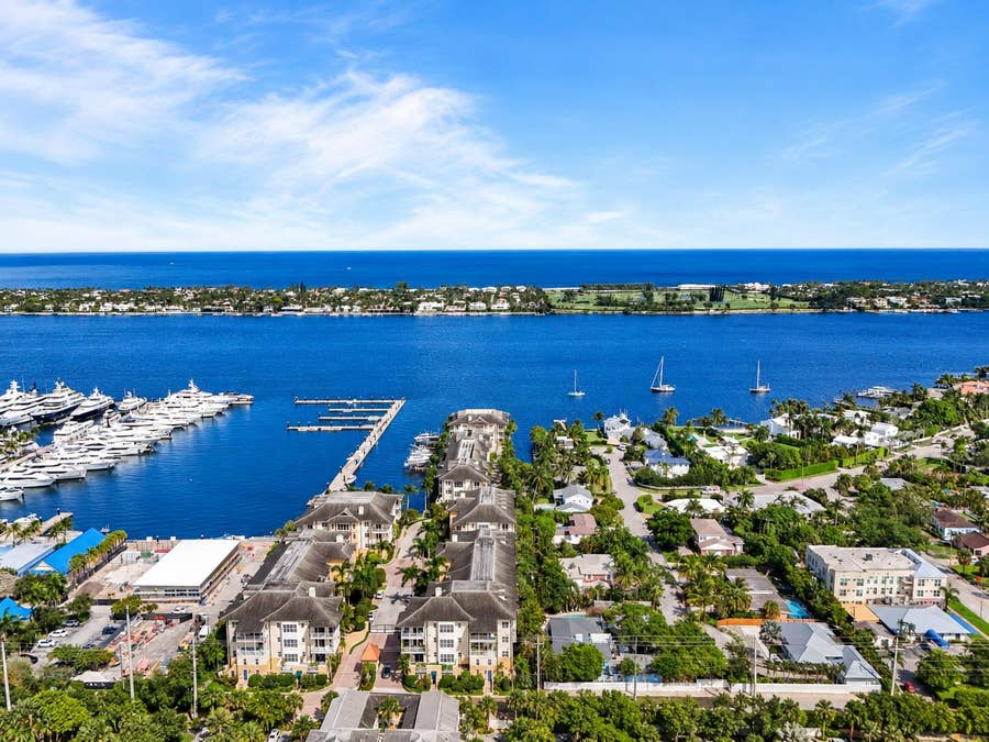 Property photo for 3940 N Flagler Drive, #203, West Palm Beach, FL