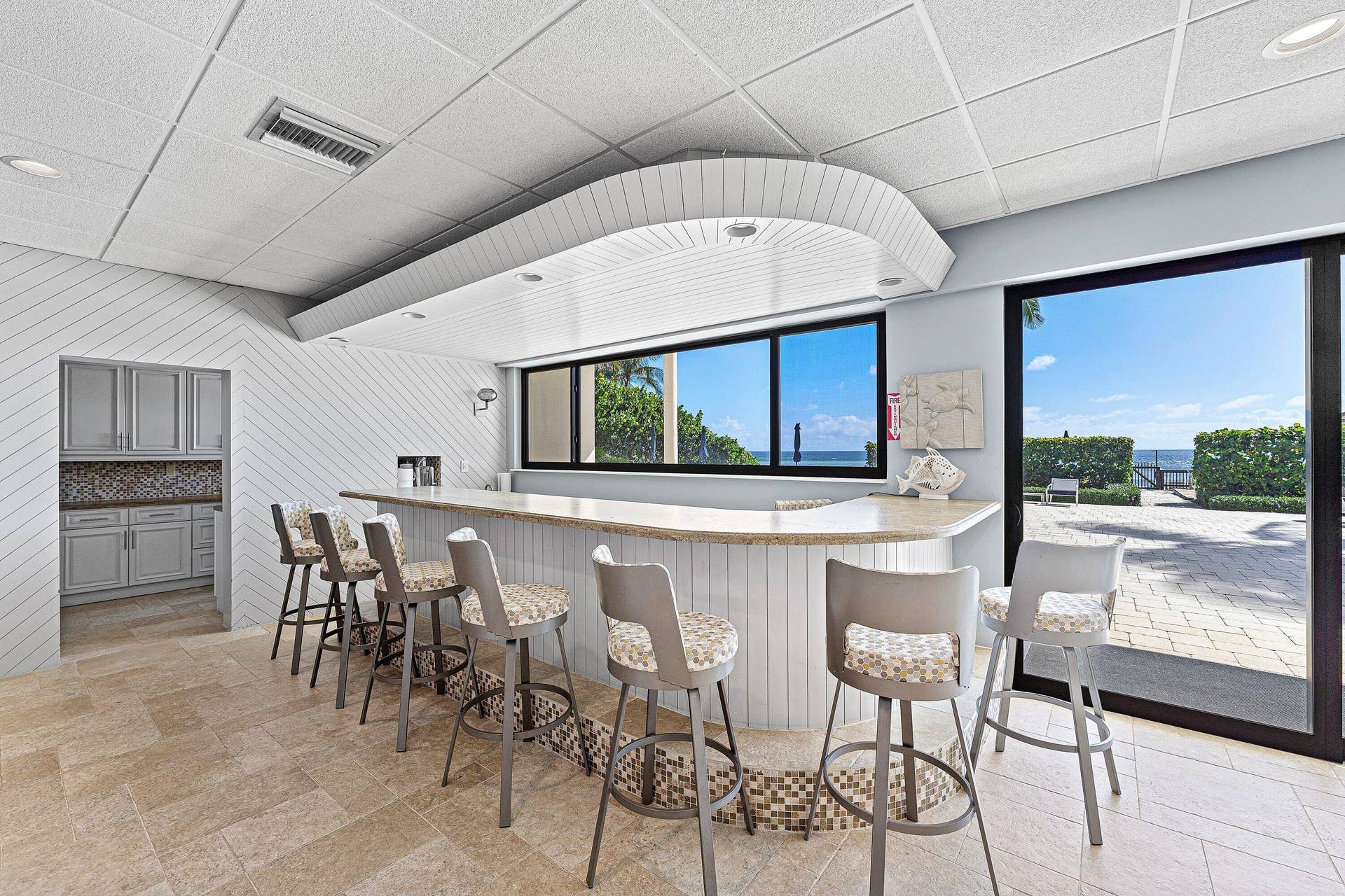 033-3951NorthOceanBoulevard-302-DelrayBe