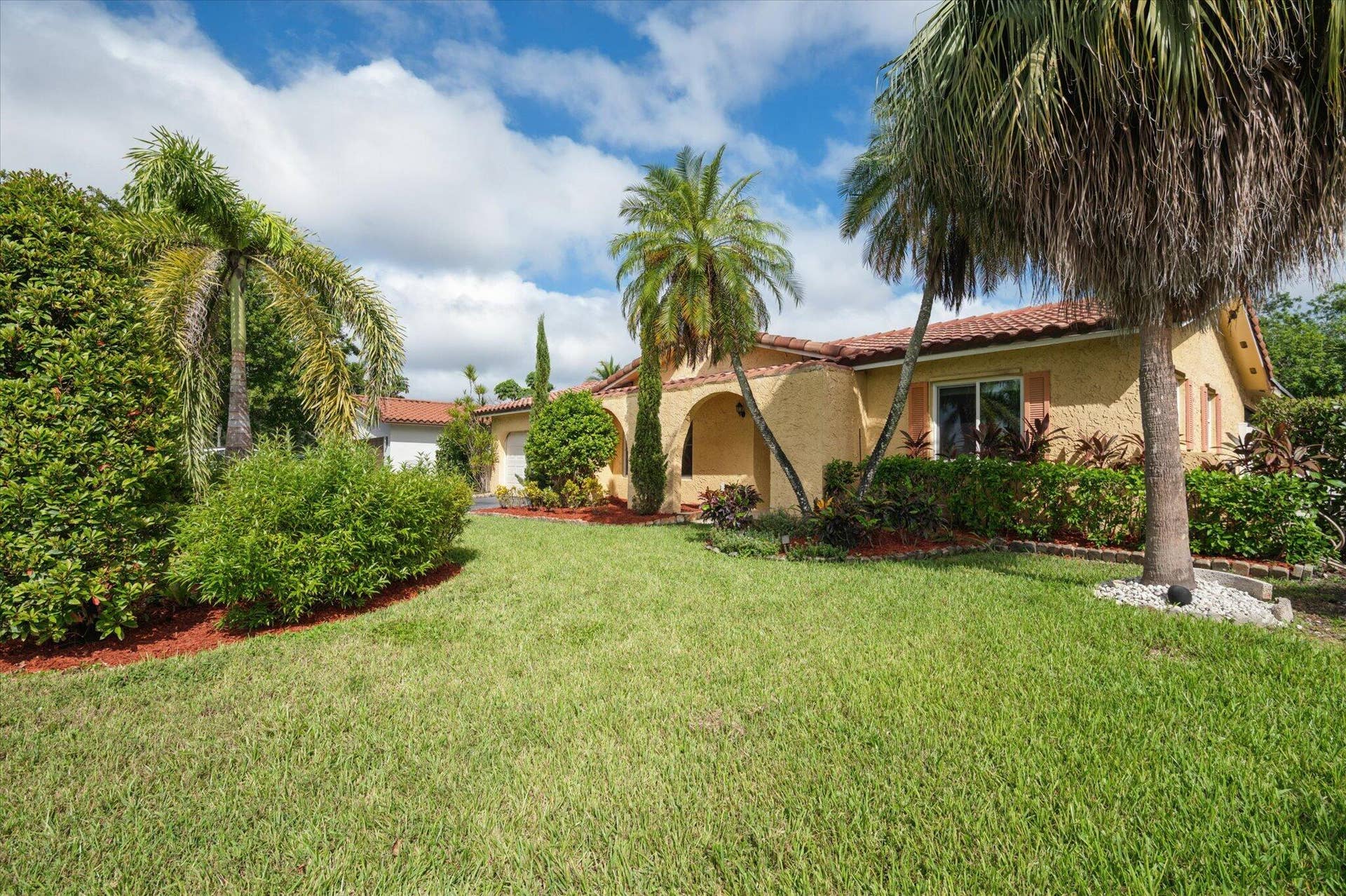 11913 NW 31st Street, Coral Springs, FL 33065 Street View - side