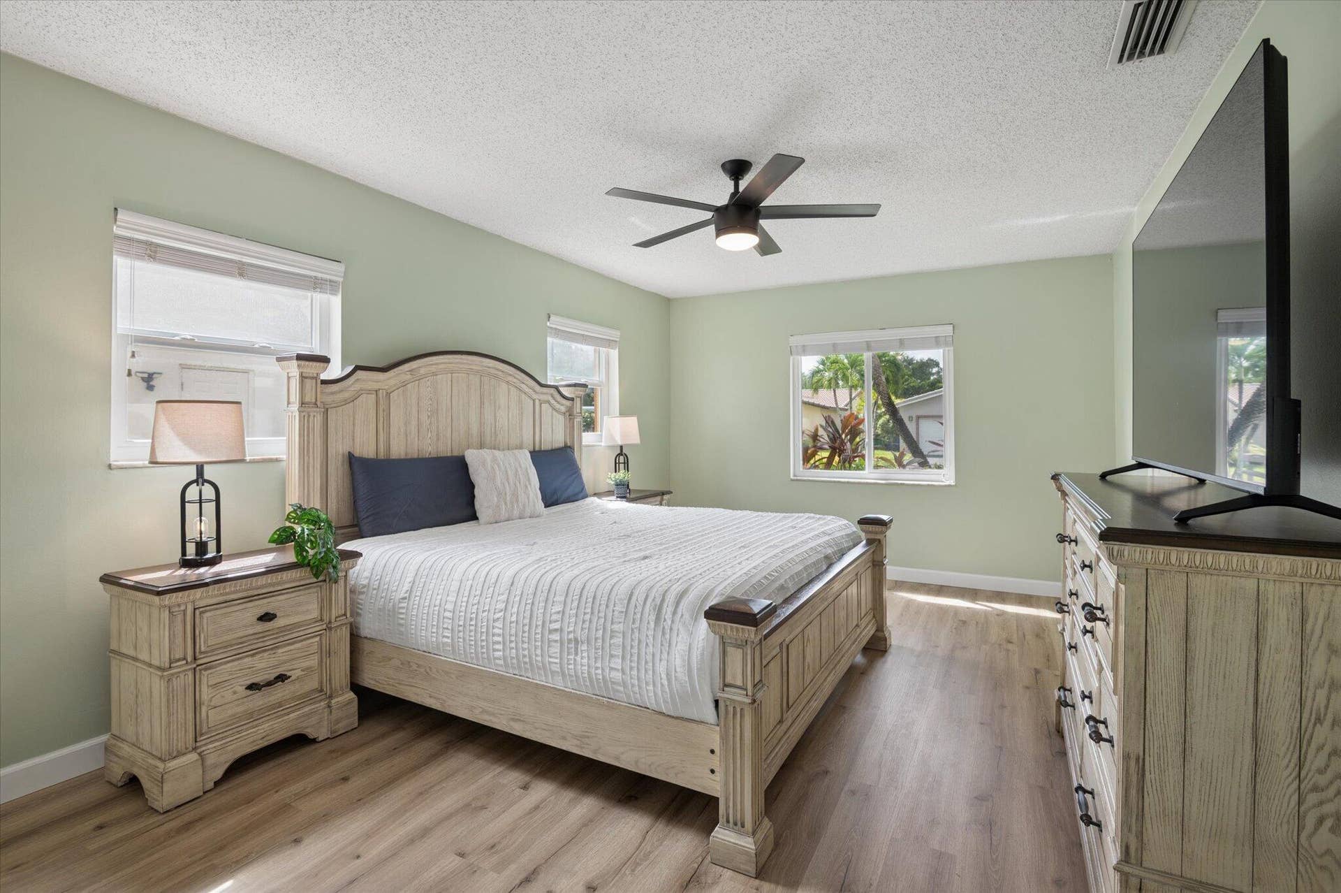 11913 NW 31st Street, Coral Springs, FL 33065 Primary Bedroom