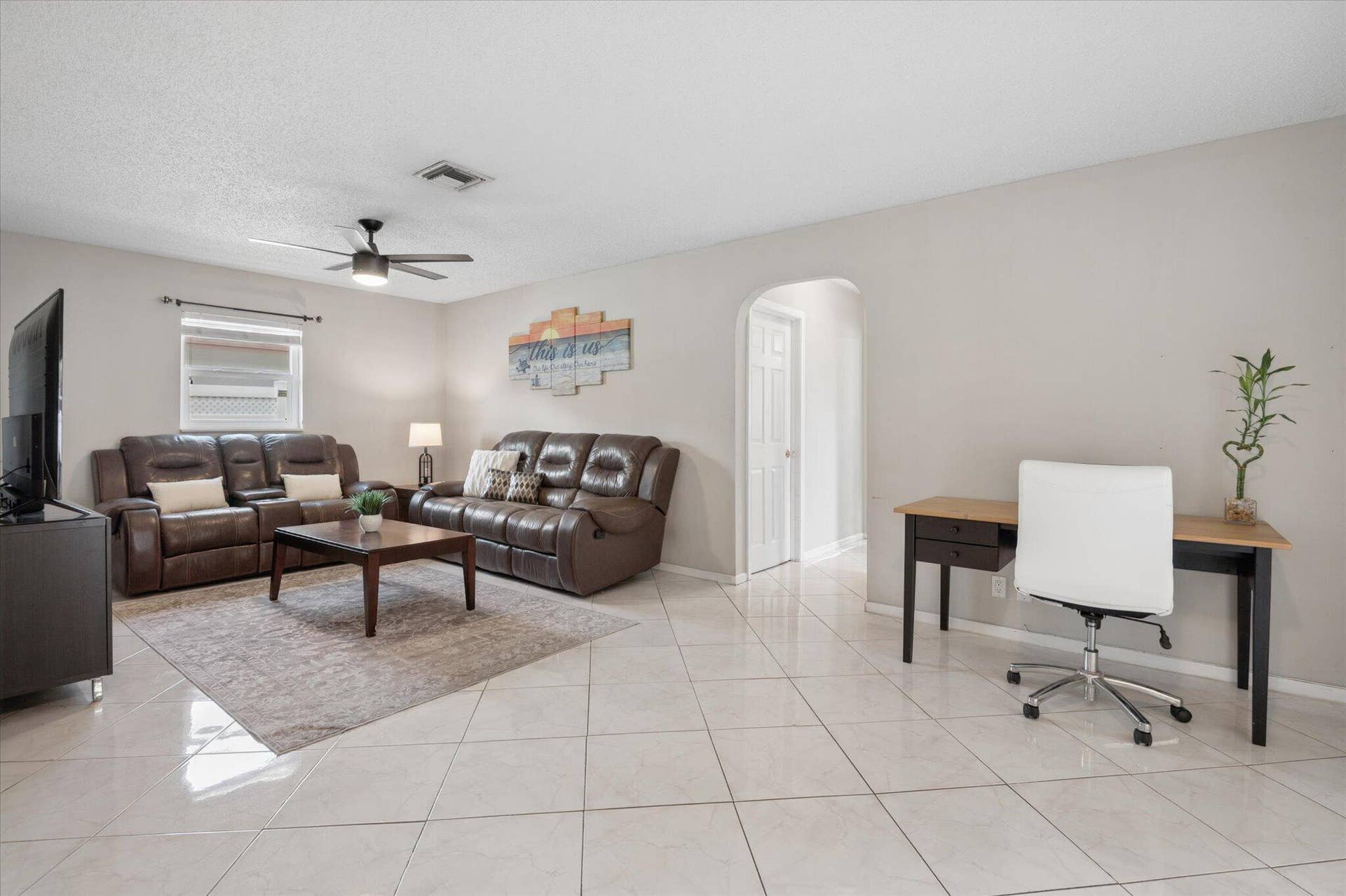 11913 NW 31st Street, Coral Springs, FL 33065 Living Room - area for kitchen table, office space