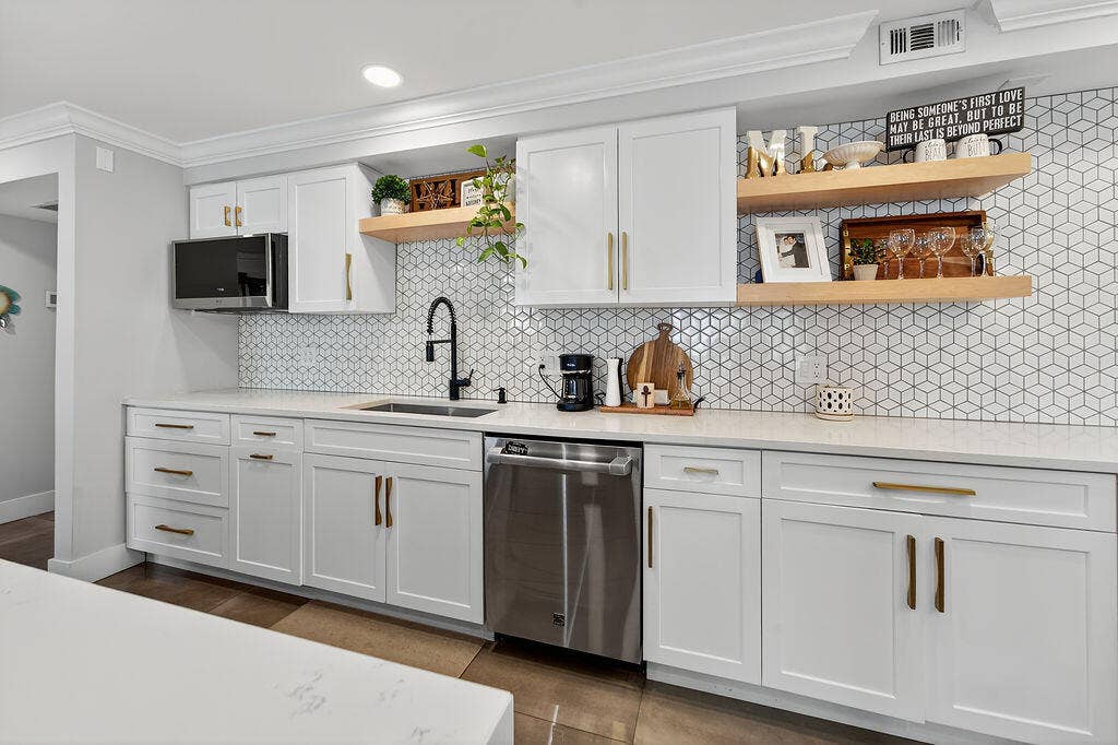5440 N OCEAN Drive, #1404, Singer Island, FL 33404 20250731145224807896000000-o