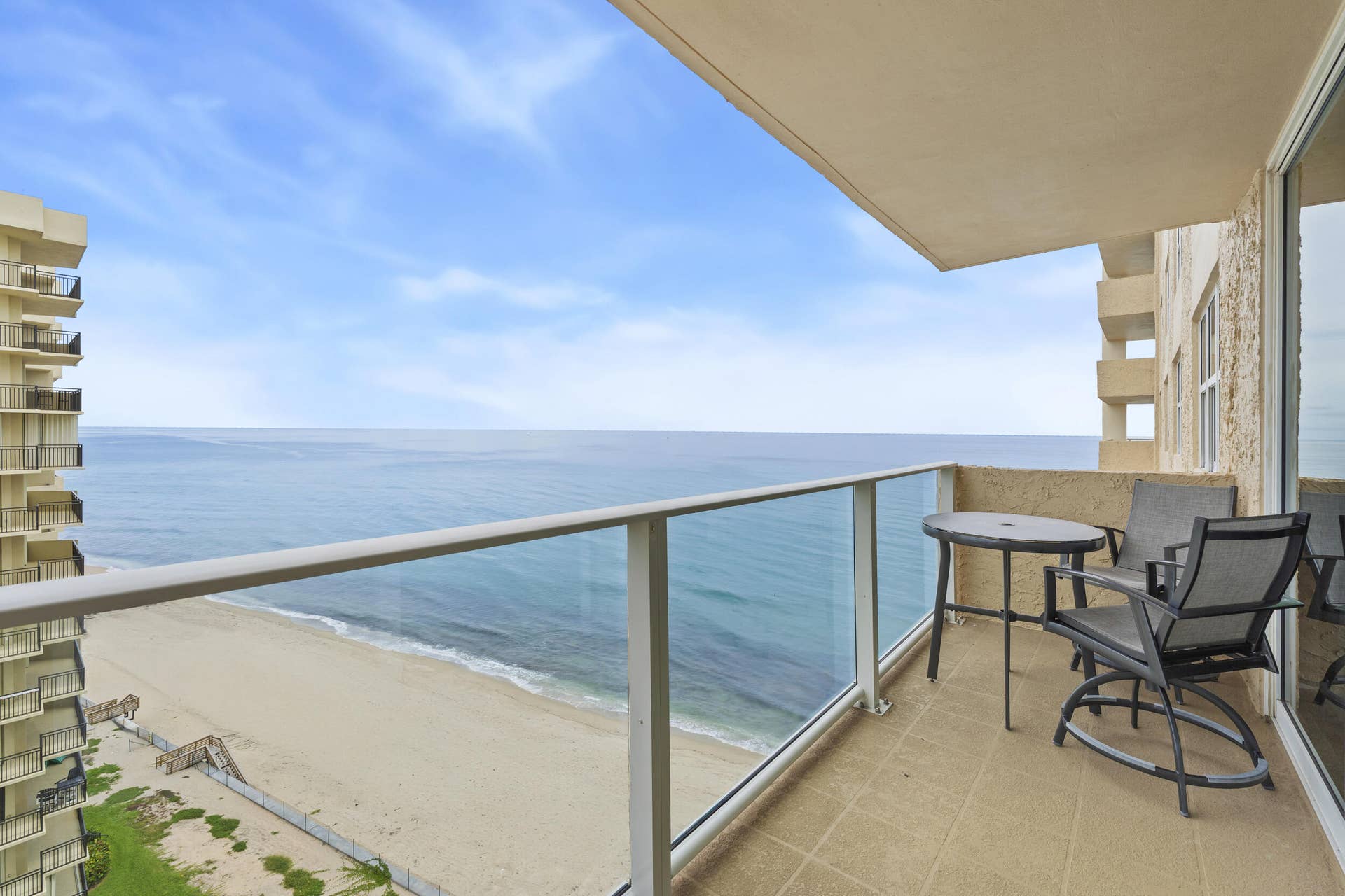 5440 N OCEAN Drive, #1404, Singer Island, FL 33404 4_24