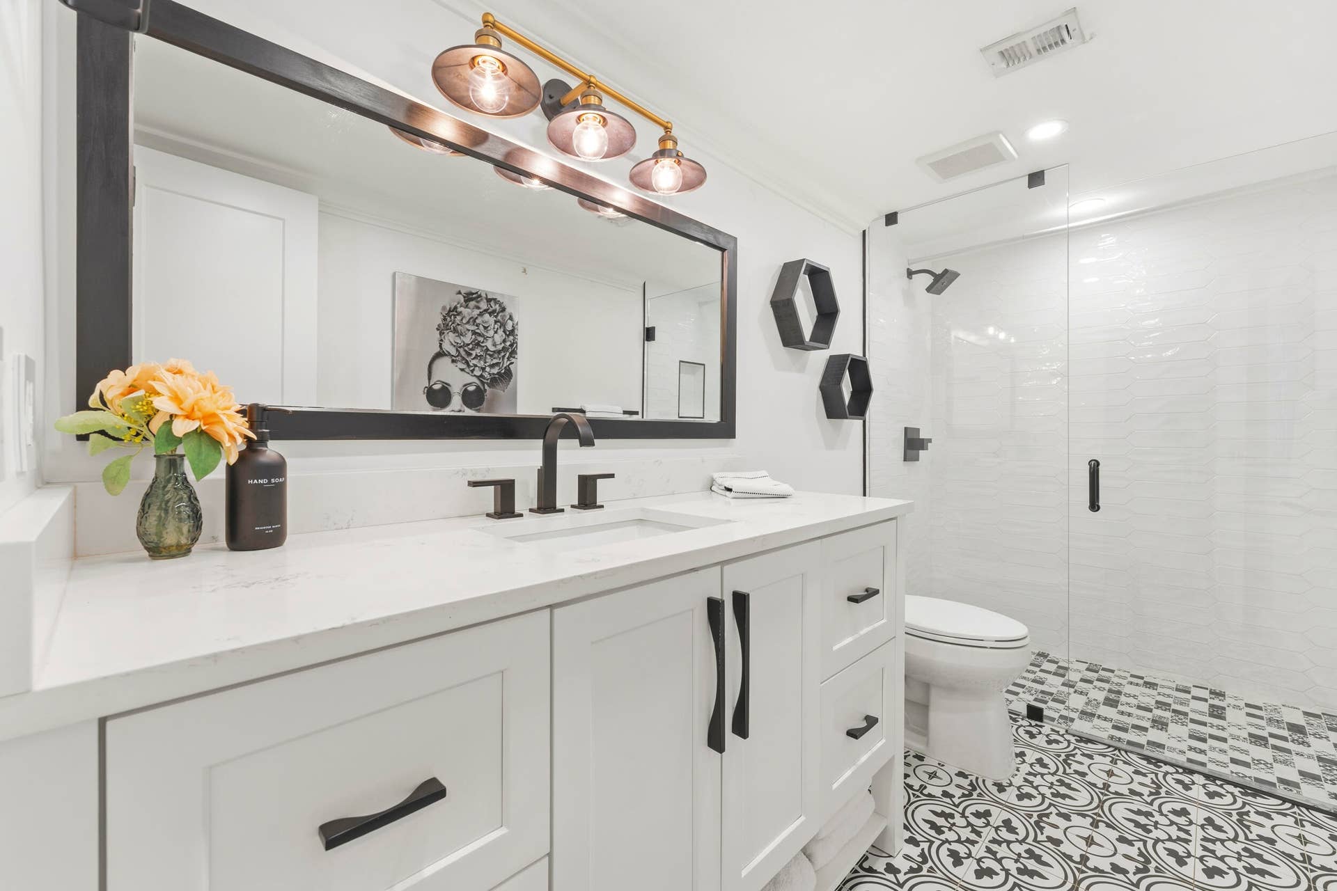 5440 N OCEAN Drive, #1404, Singer Island, FL 33404 Bathroom 2