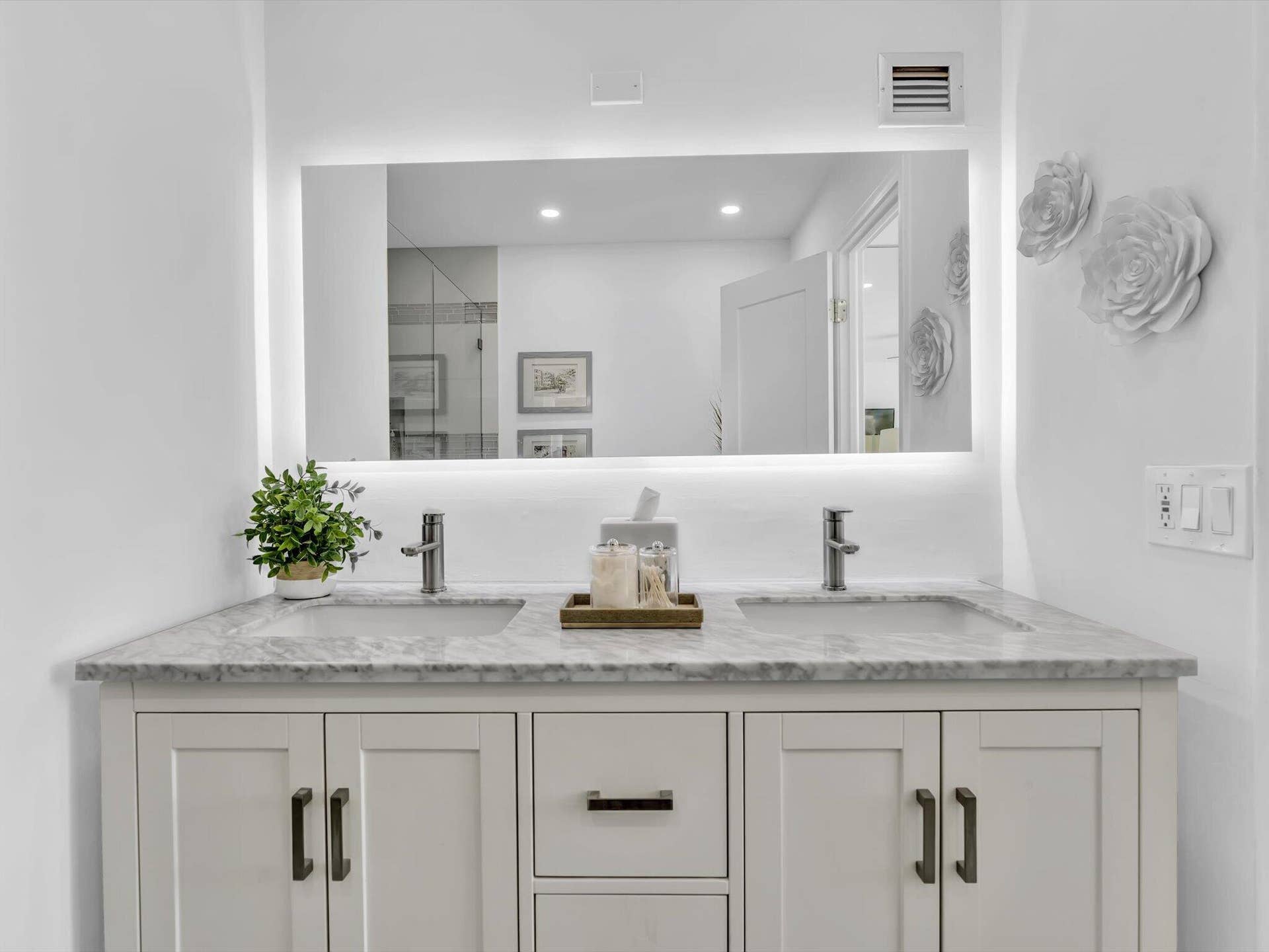 2841 N Ocean Boulevard, #2003, Fort Lauderdale, FL 33308 40-FPP00421