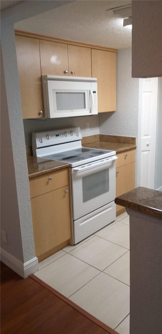 9855 Westview Drive, #726, Coral Springs, Coral Springs, FL 33076 Photo 2