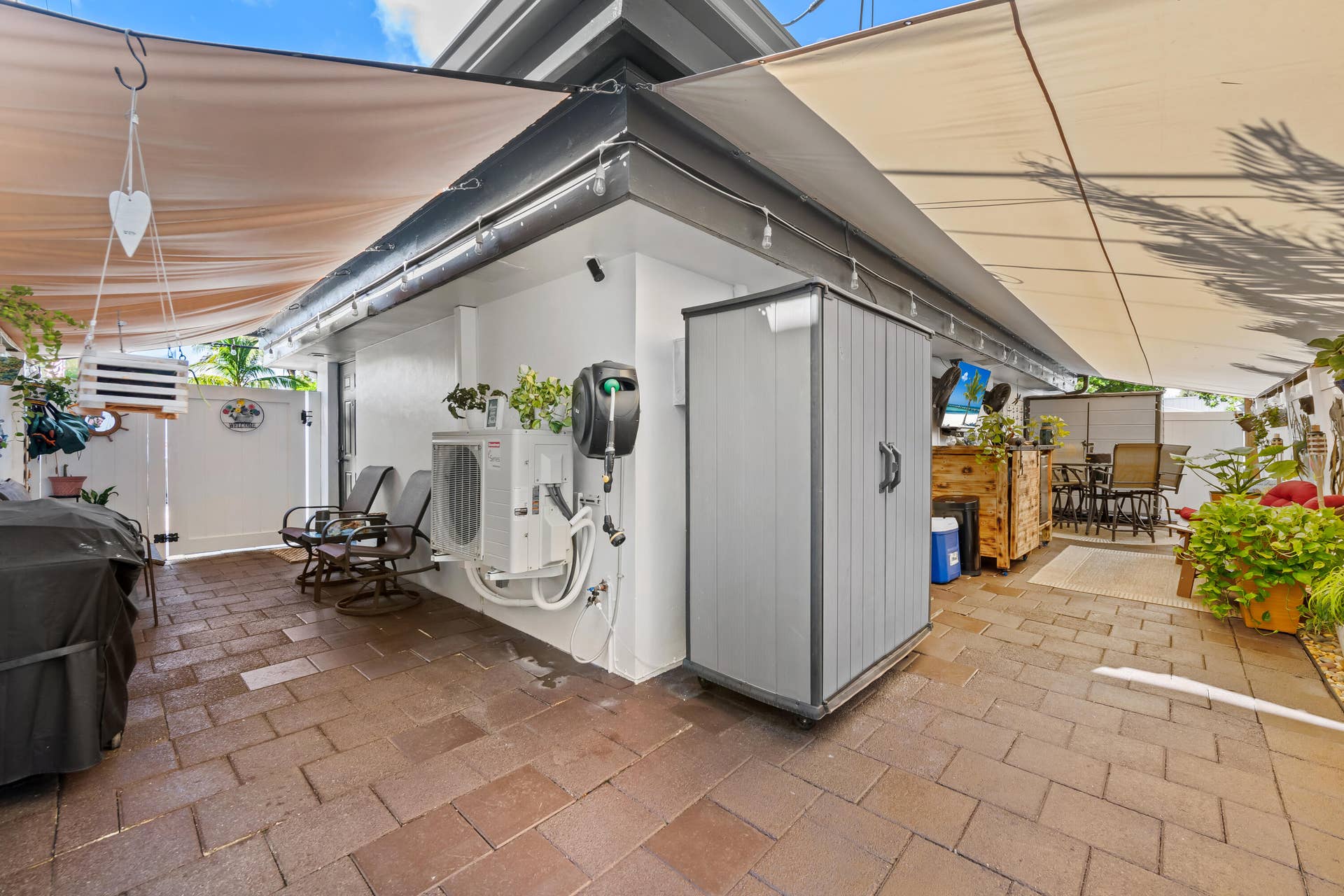 4300 N OCEAN Drive, #1-3, Lauderdale By The Sea, FL 33308 Unit A's Private Patio