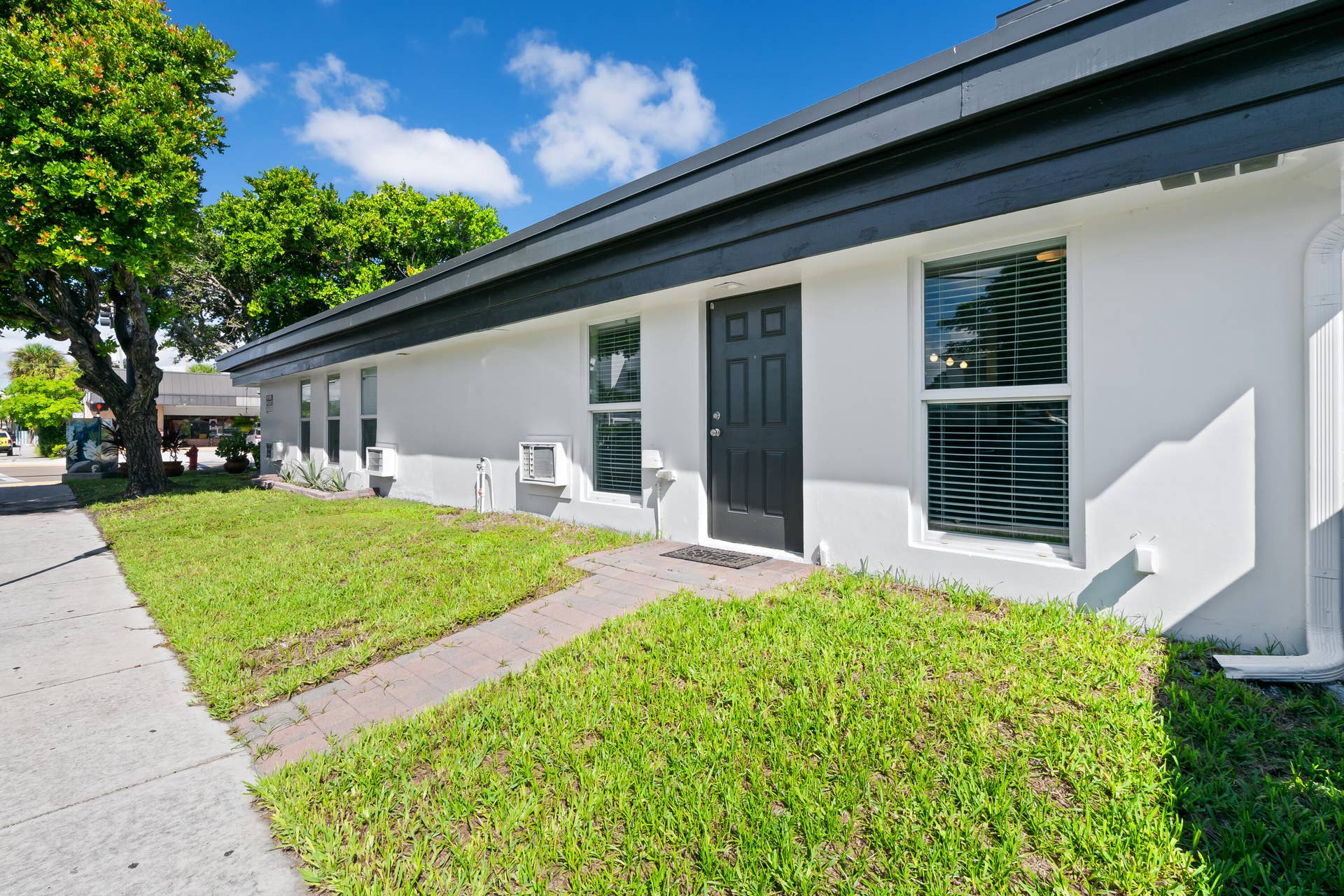 4300 N OCEAN Drive, #1-3, Lauderdale By The Sea, FL 33308 DSC_5713