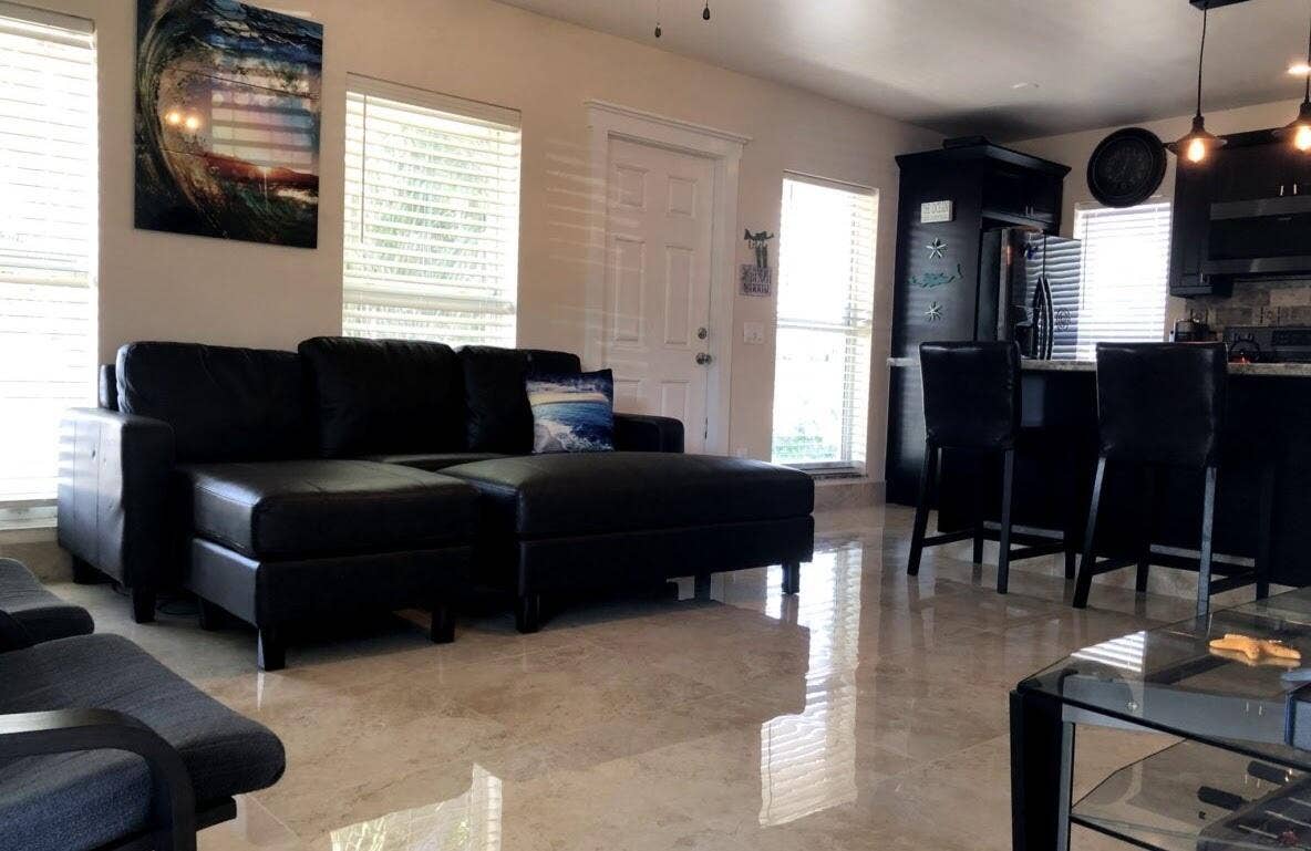 4300 N OCEAN Drive, #1-3, Lauderdale By The Sea, FL 33308 Unit C