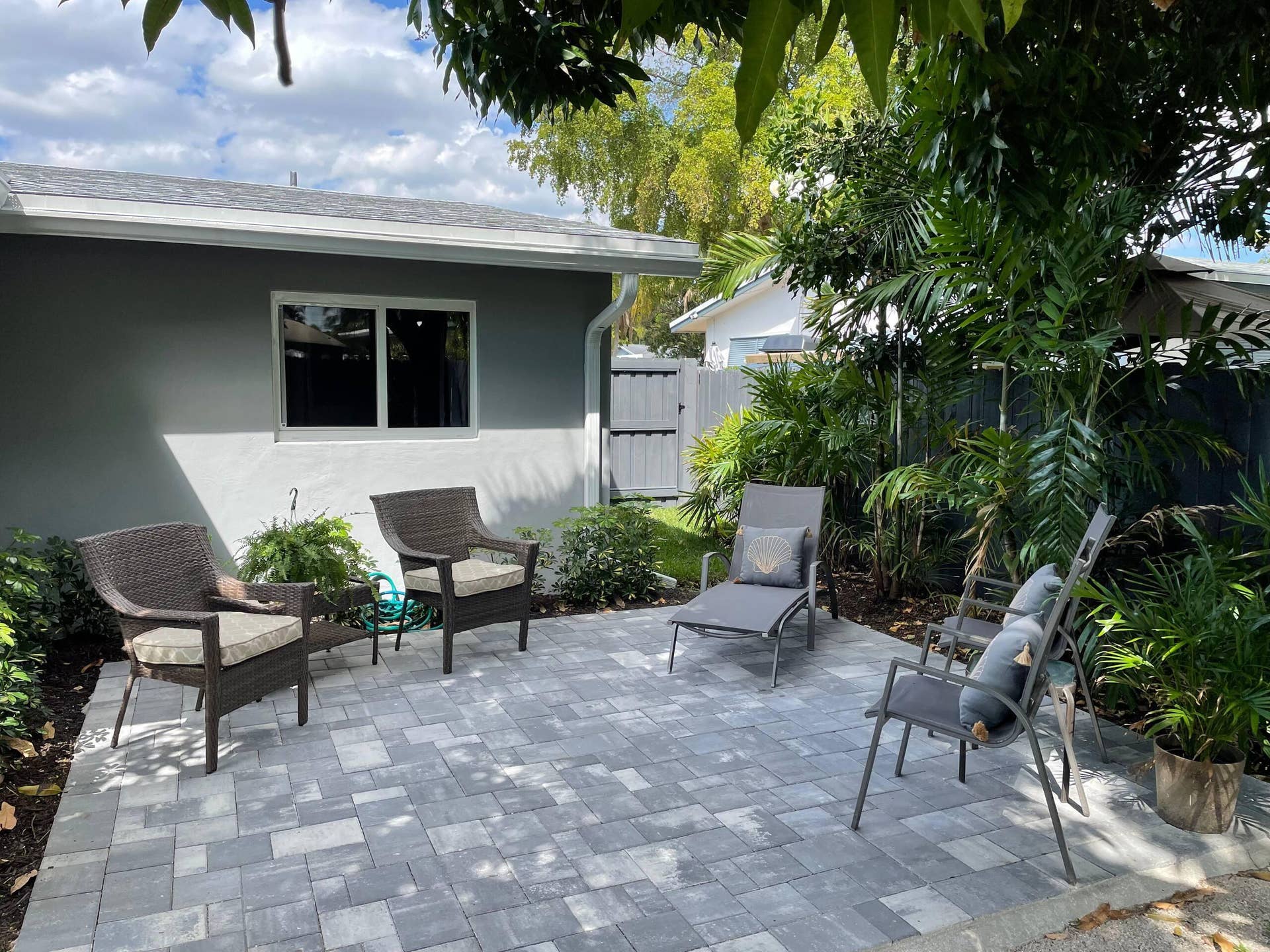 1400 NE 23RD Street, Wilton Manors, FL 33305 PATIO