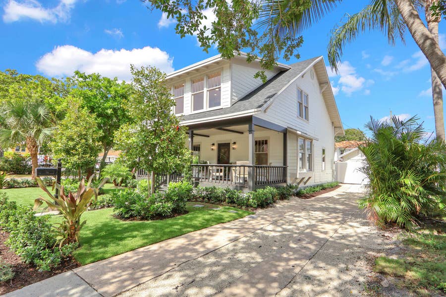 Property photo for 217 S FEDERAL Highway, Lake Worth Beach, FL