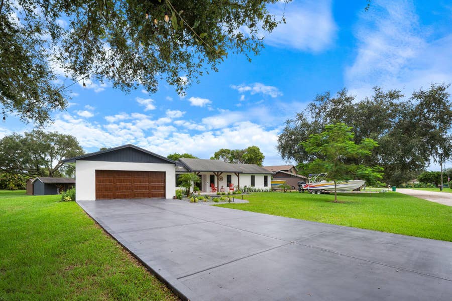 Property photo for 20421 SW 50TH Place, Southwest Ranches, FL