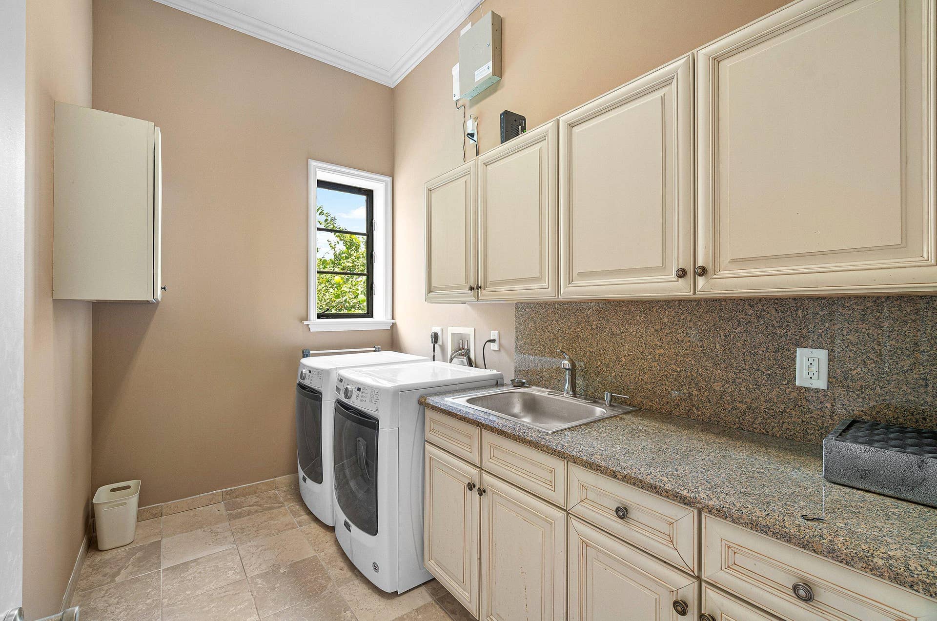910 VIA VILLAGIO, Hypoluxo, FL 33462 033-910ViaVillagio-Hypoluxo-FL-33462-SMA