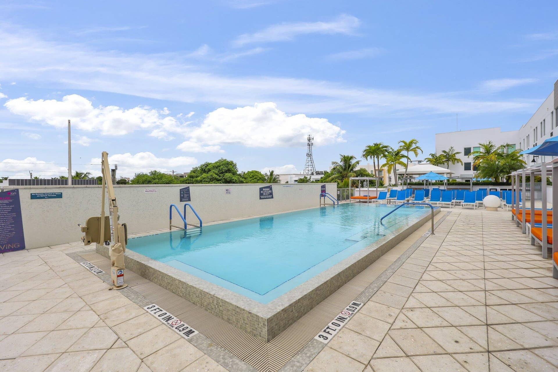 236 SE 5th Avenue, #306, Delray Beach, FL 33483 pool