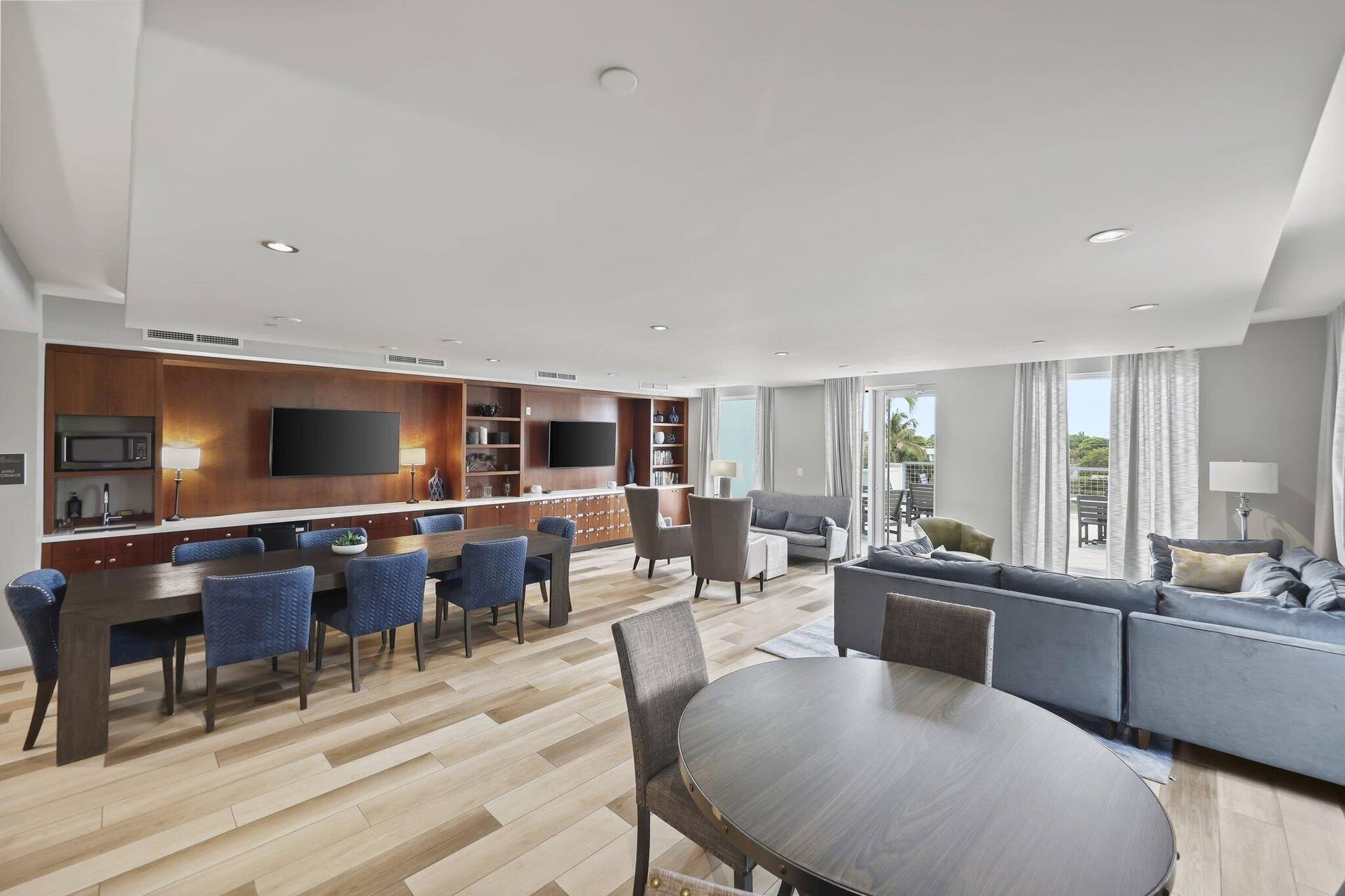 236 SE 5th Avenue, #306, Delray Beach, FL 33483 club room/wine lockers