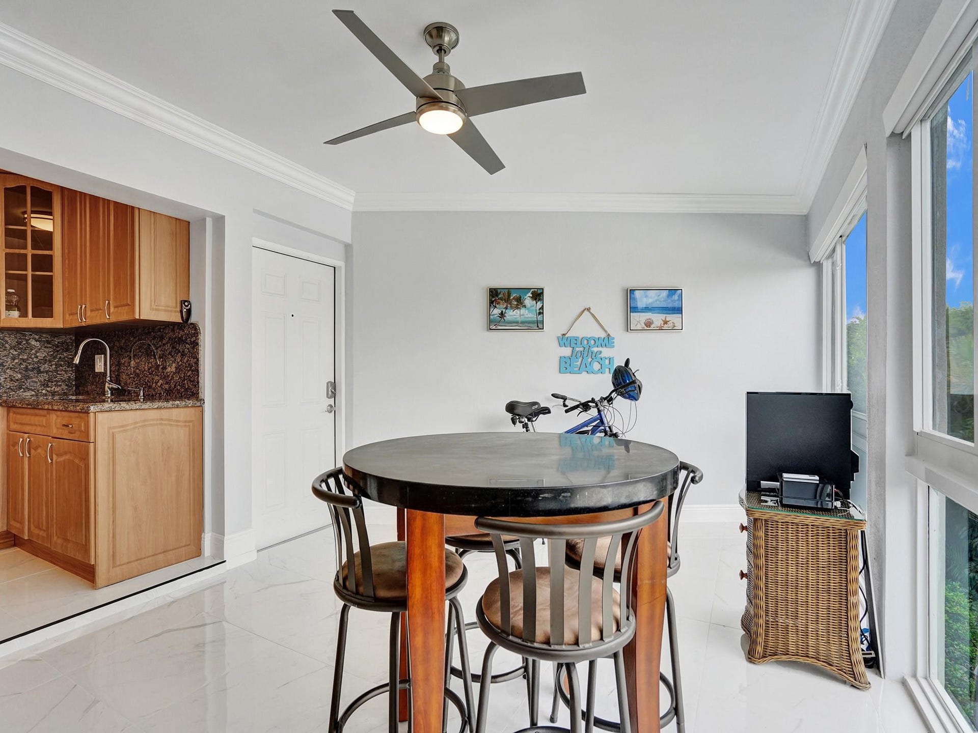 1439 S OCEAN Boulevard, #304, Lauderdale-By-The-Sea, Lauderdale By The Sea, FL 33062 Photo 3
