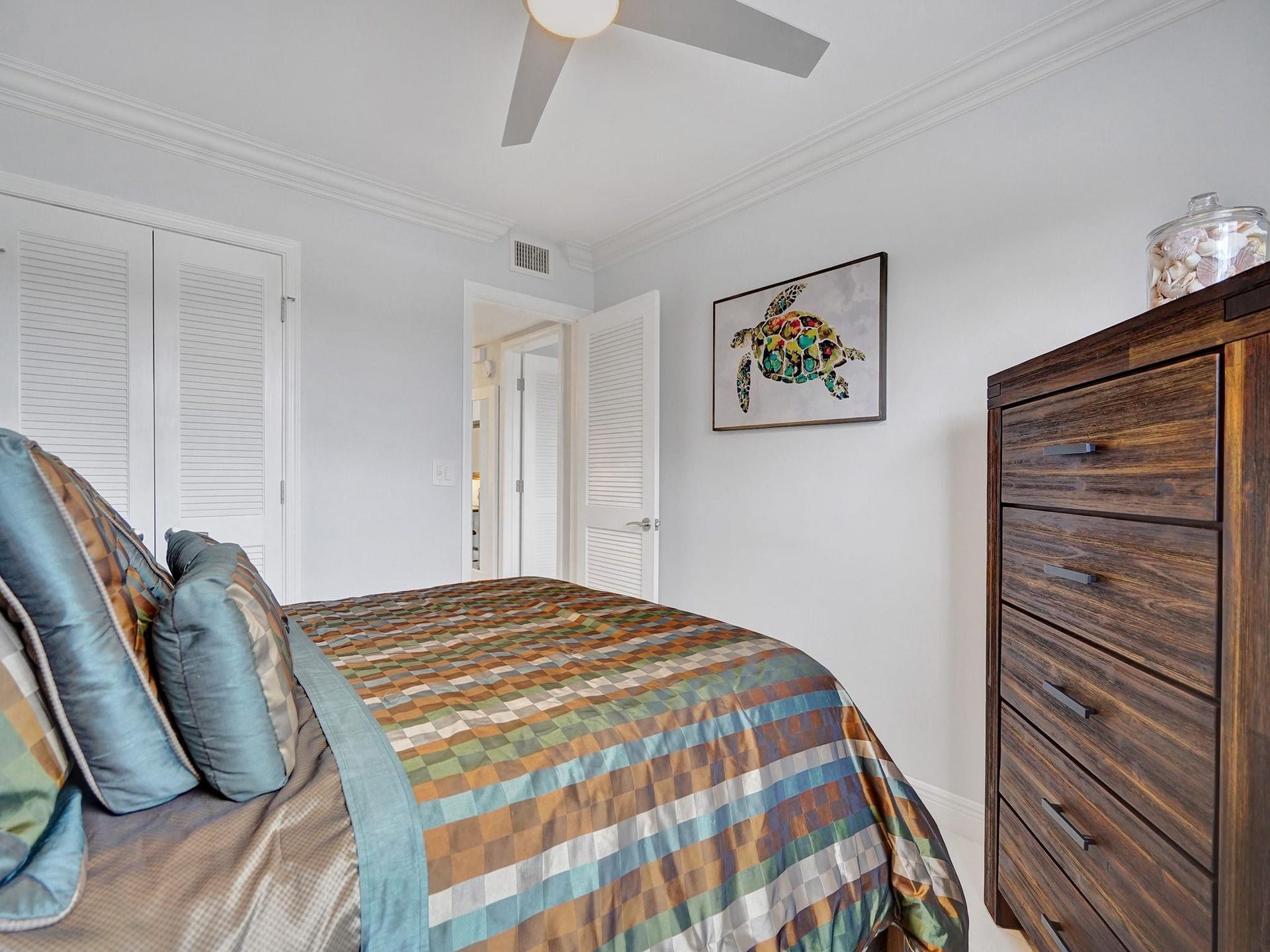 1439 S OCEAN Boulevard, #304, Lauderdale-By-The-Sea, Lauderdale By The Sea, FL 33062 Photo 18
