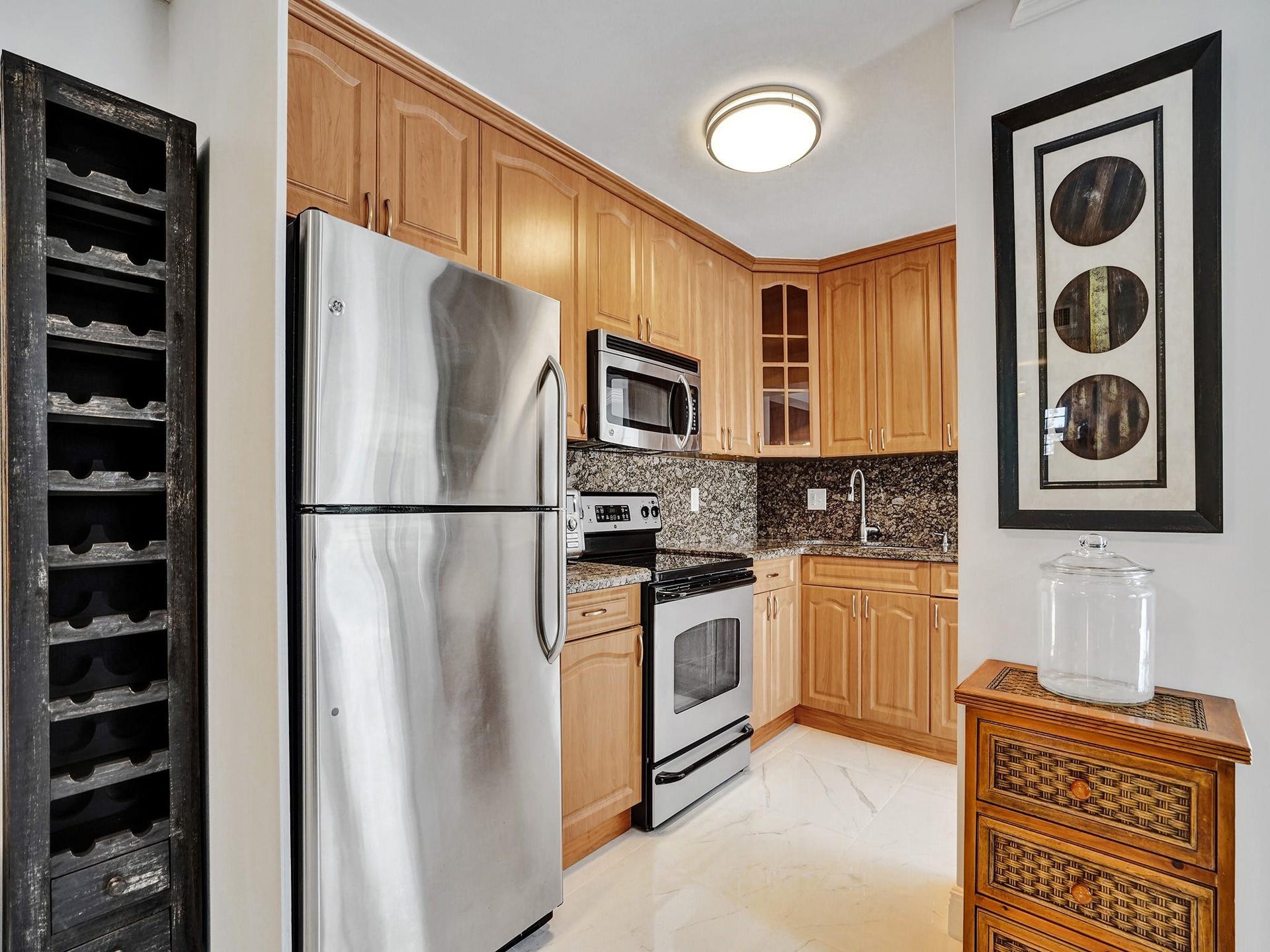 1439 S OCEAN Boulevard, #304, Lauderdale-By-The-Sea, Lauderdale By The Sea, FL 33062 Photo 5