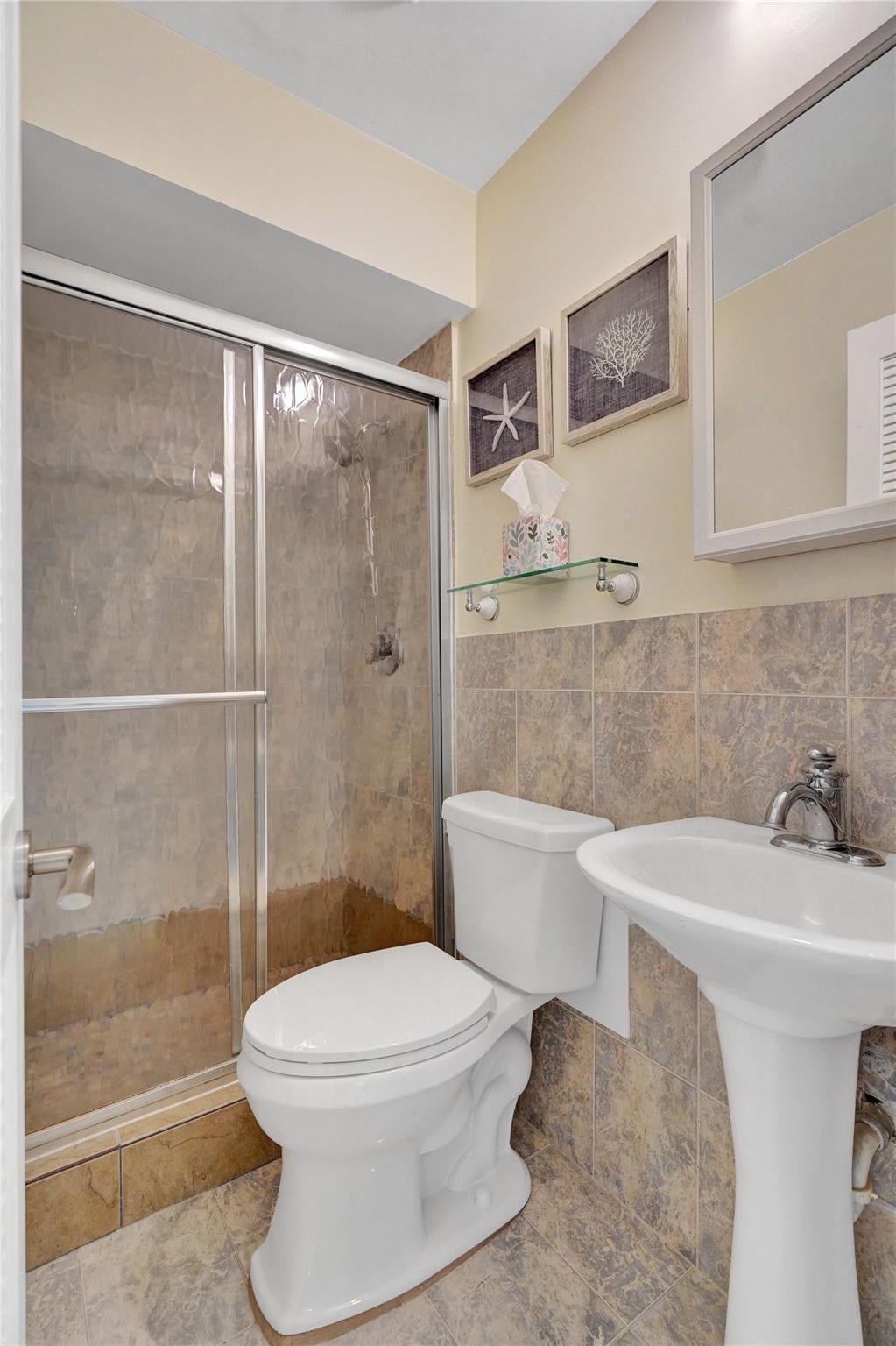 1439 S OCEAN Boulevard, #304, Lauderdale-By-The-Sea, Lauderdale By The Sea, FL 33062 Photo 23