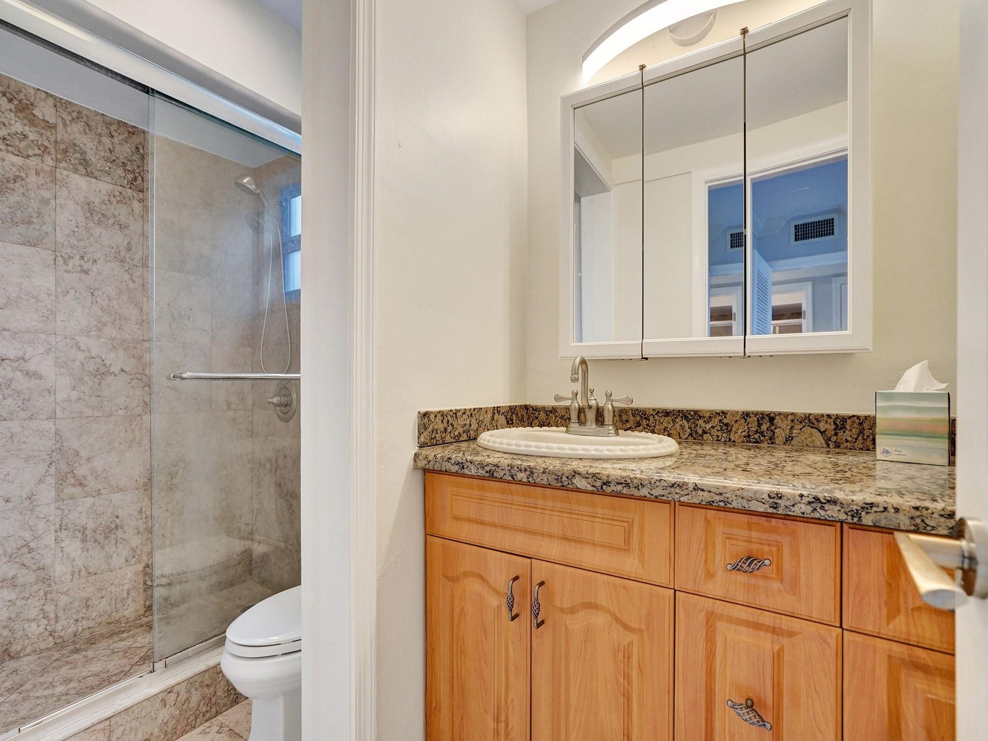 1439 S OCEAN Boulevard, #304, Lauderdale-By-The-Sea, Lauderdale By The Sea, FL 33062 Photo 25
