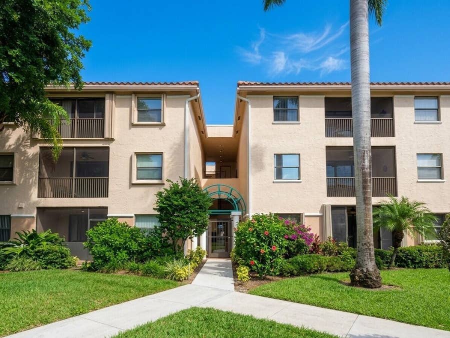 Property photo for 4111 Coral Tree Circle, #227, Coconut Creek, FL