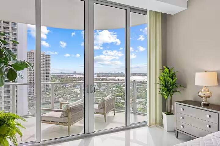3100 N Ocean Drive, #H1707, Singer Island, FL 33404 13