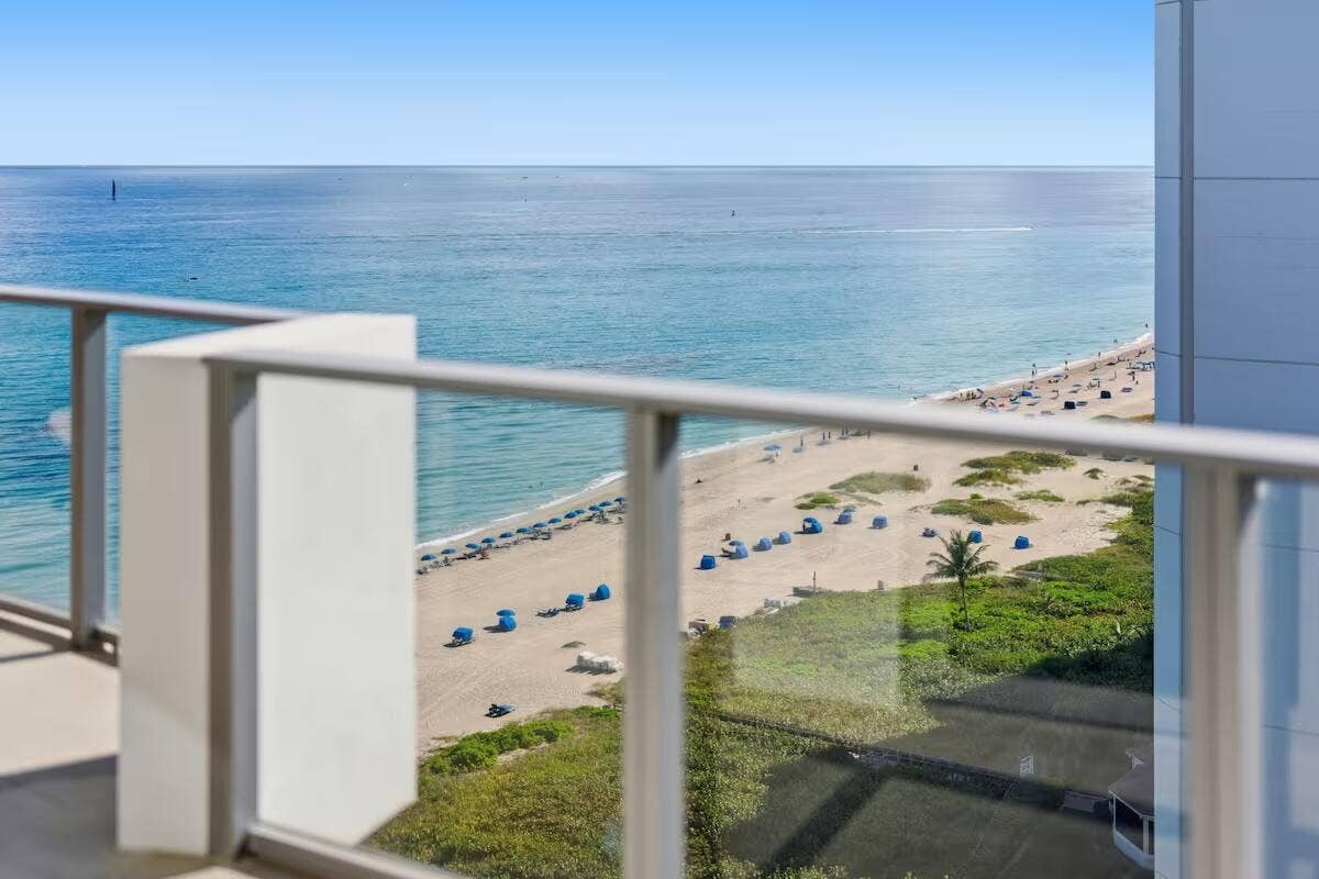 3100 N Ocean Drive, #H1707, Singer Island, FL 33404 40