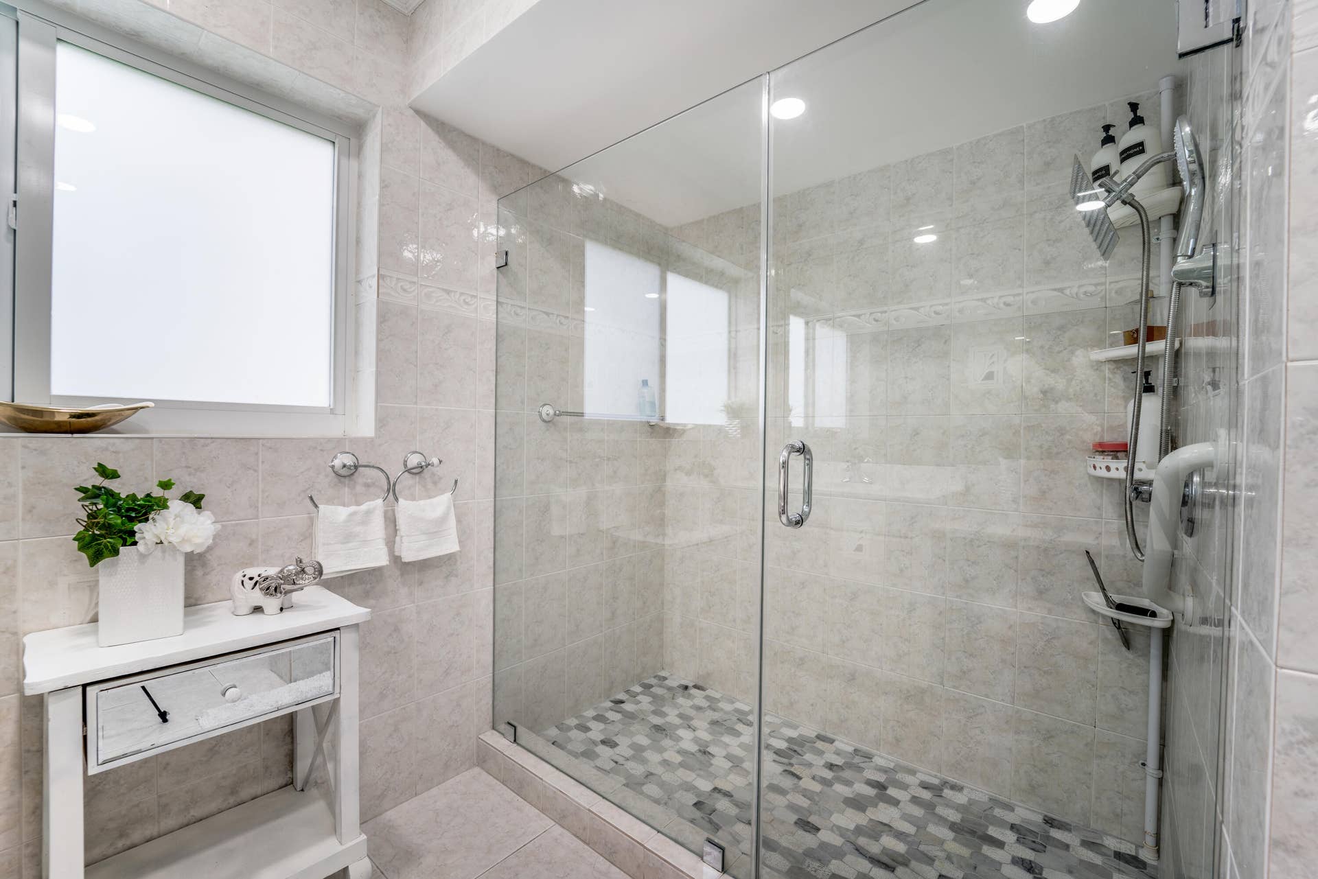 1040 Crystal Lake Drive, #Unit 3, Pompano Beach, FL 33064 010