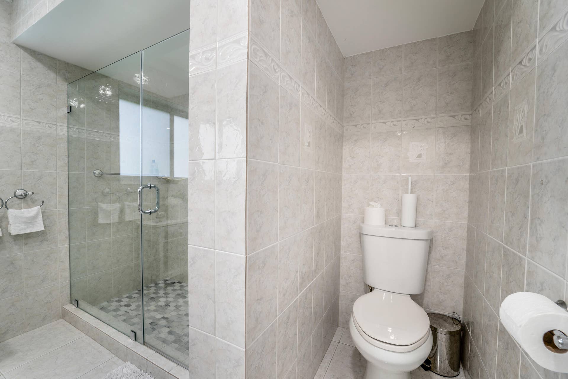 1040 Crystal Lake Drive, #Unit 3, Pompano Beach, FL 33064 011