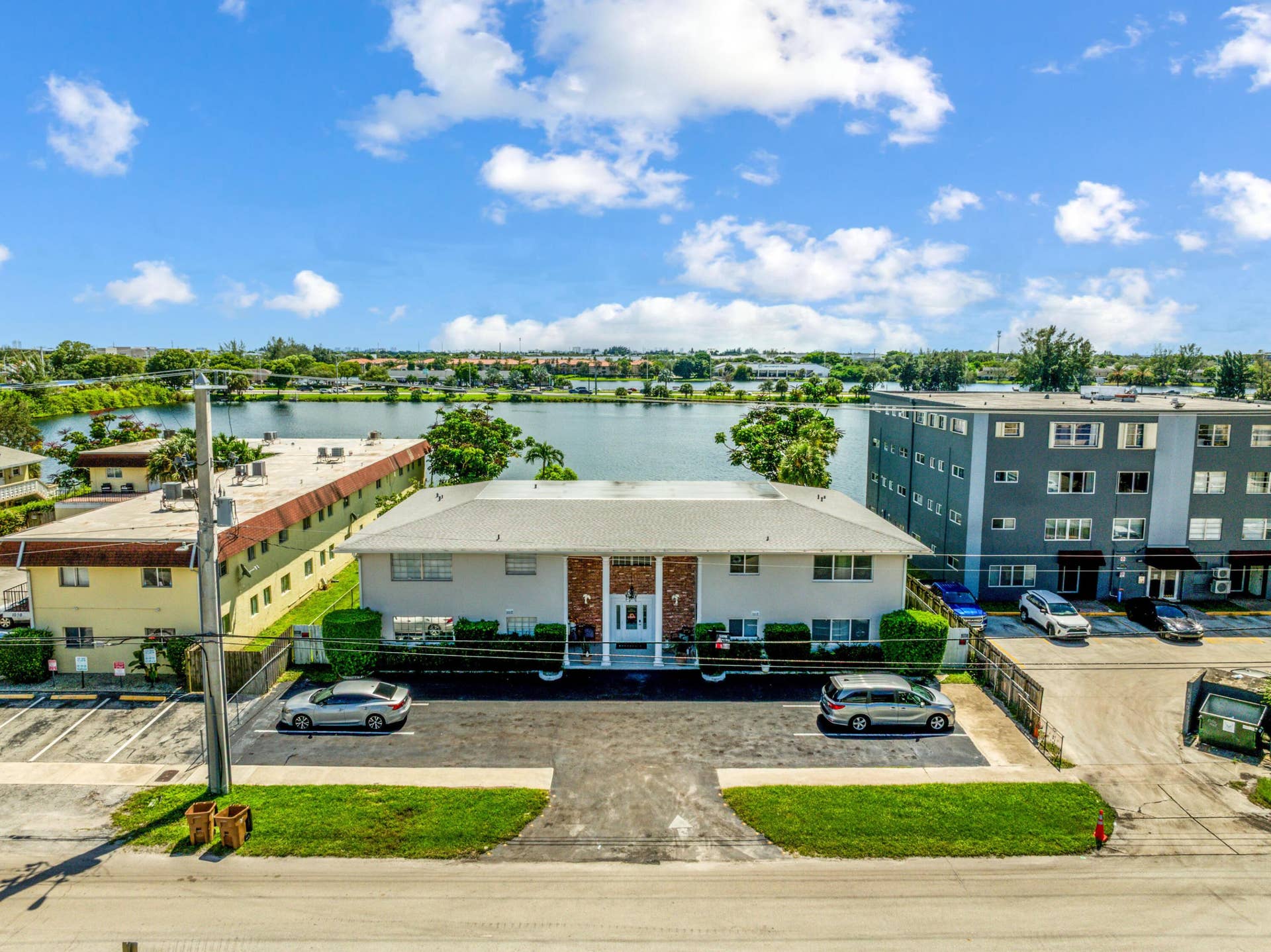 1040 Crystal Lake Drive, #Unit 3, Pompano Beach, FL 33064 036