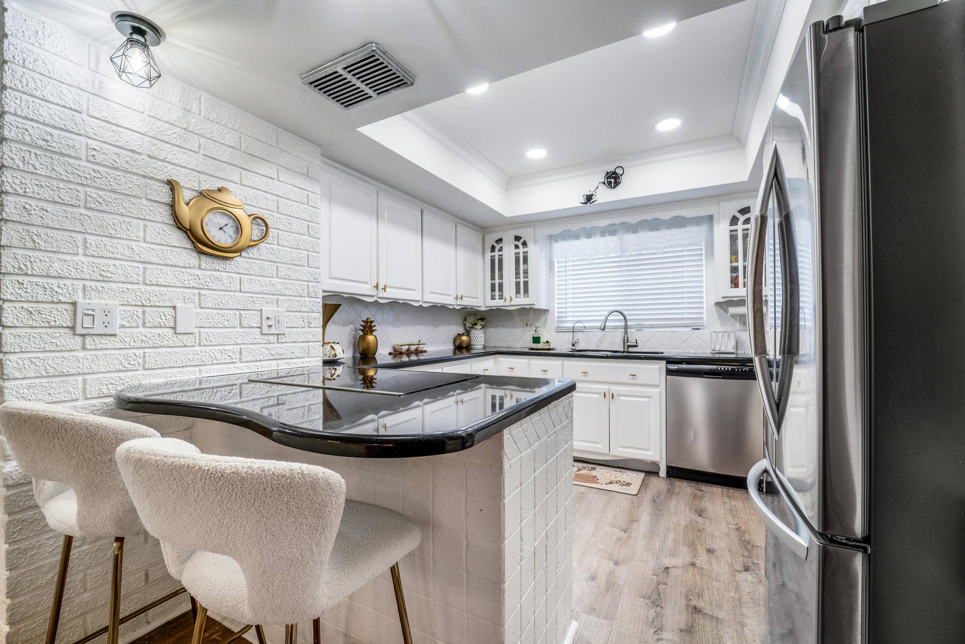 1040 Crystal Lake Drive, #Unit 3, Pompano Beach, FL 33064 021