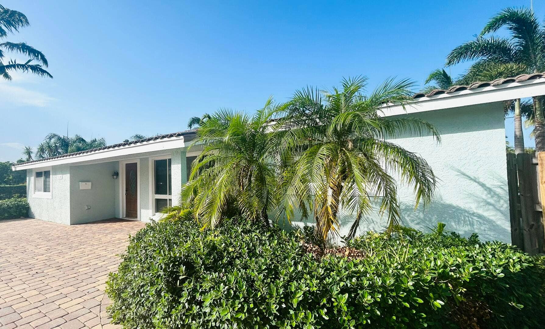 328 SE 6TH Avenue, Deerfield Beach, FL 33441 IMG_4889