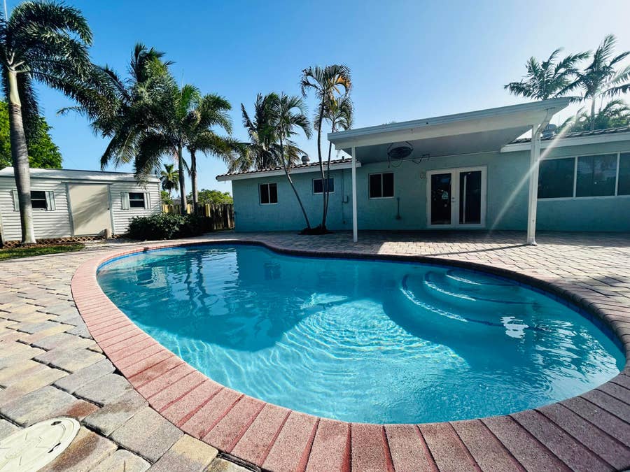 Property photo for 328 SE 6TH Avenue, Deerfield Beach, FL