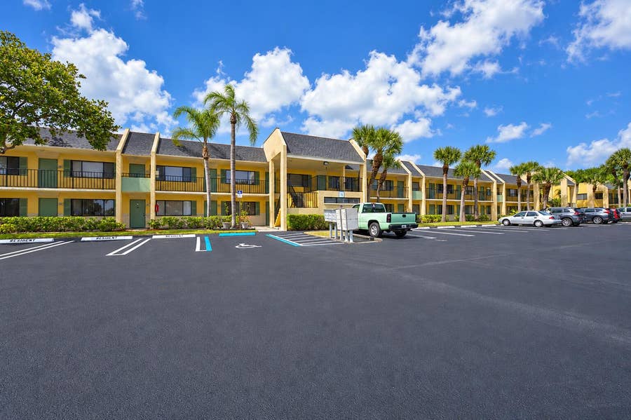 Property photo for 1509 Meadows Circle W, Boynton Beach, FL