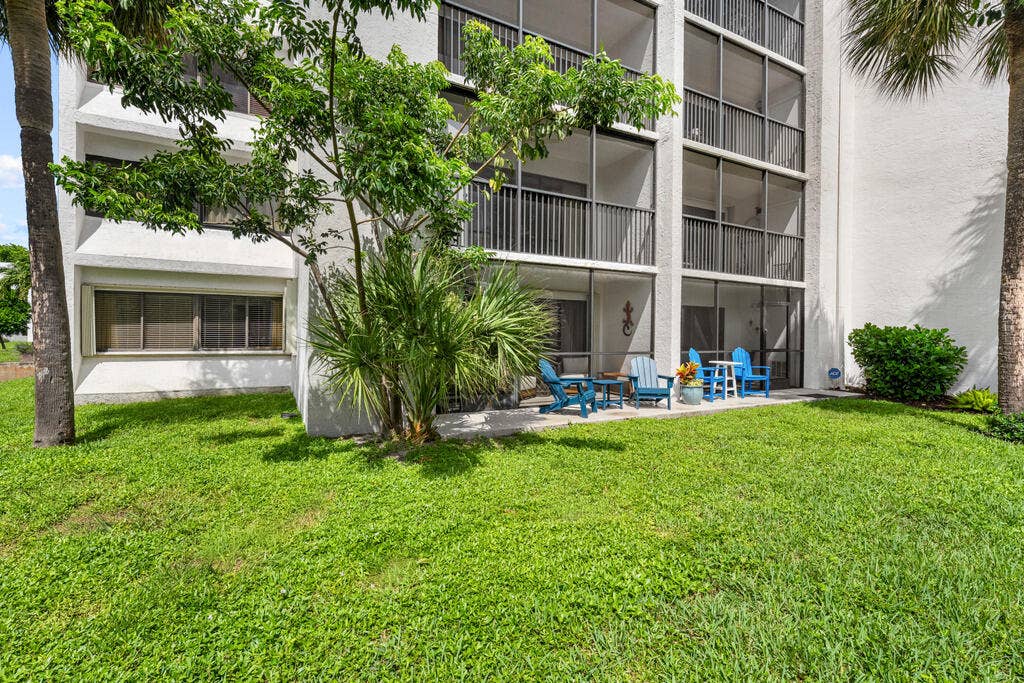 1605 S US HIGHWAY 1, #F106, Jupiter, FL 33477 Patio